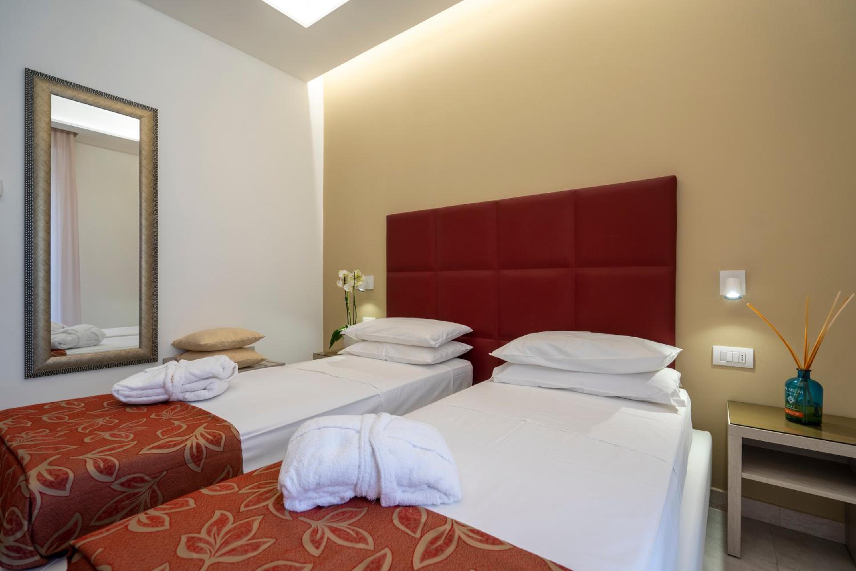 Comfort Room - Photo 9