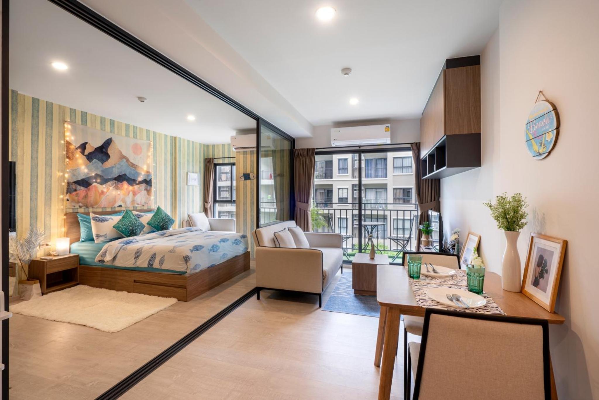 One-Bedroom Apartment - Photo 7