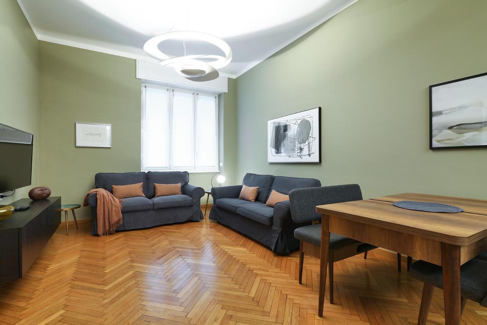One-Bedroom Apartment