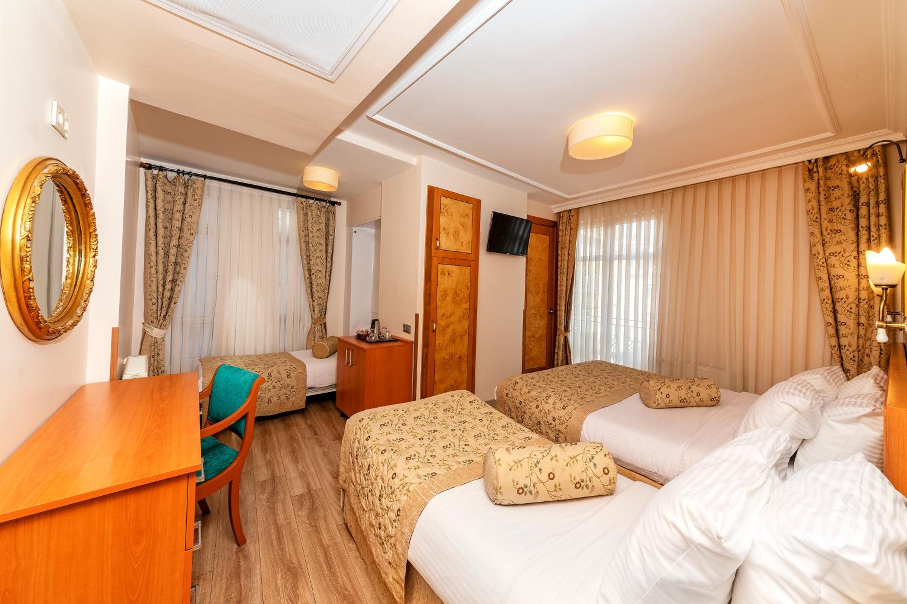 Quadruple Room photo 1