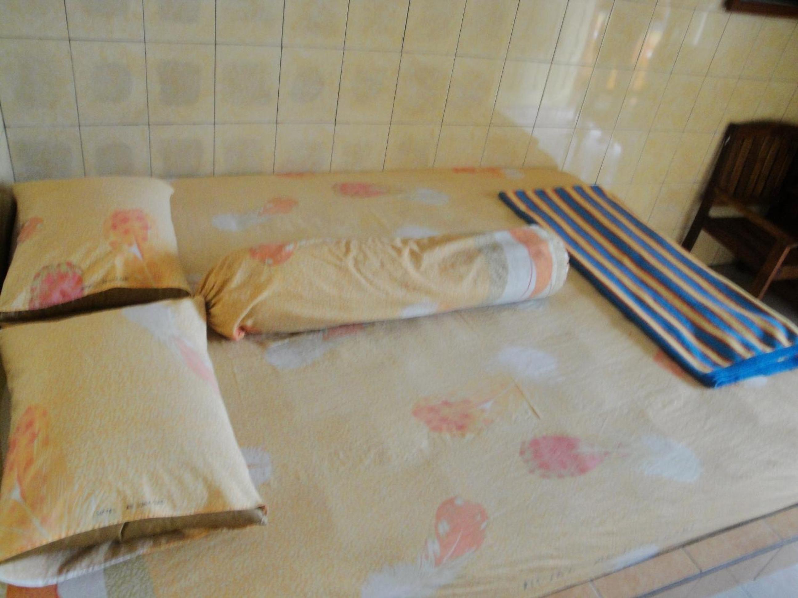 Budget Double Room - Photo 6