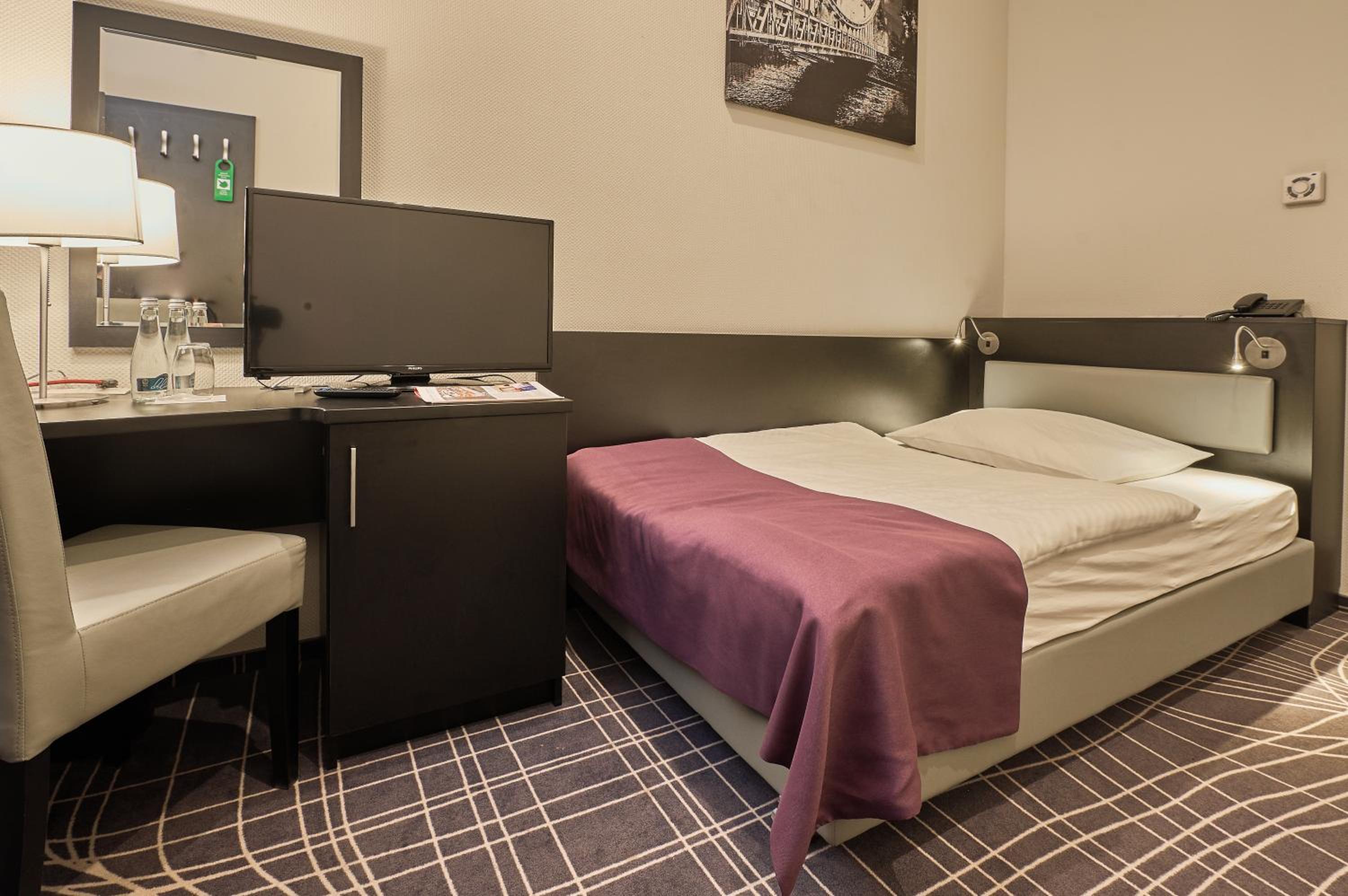Deluxe Single Room photo 2