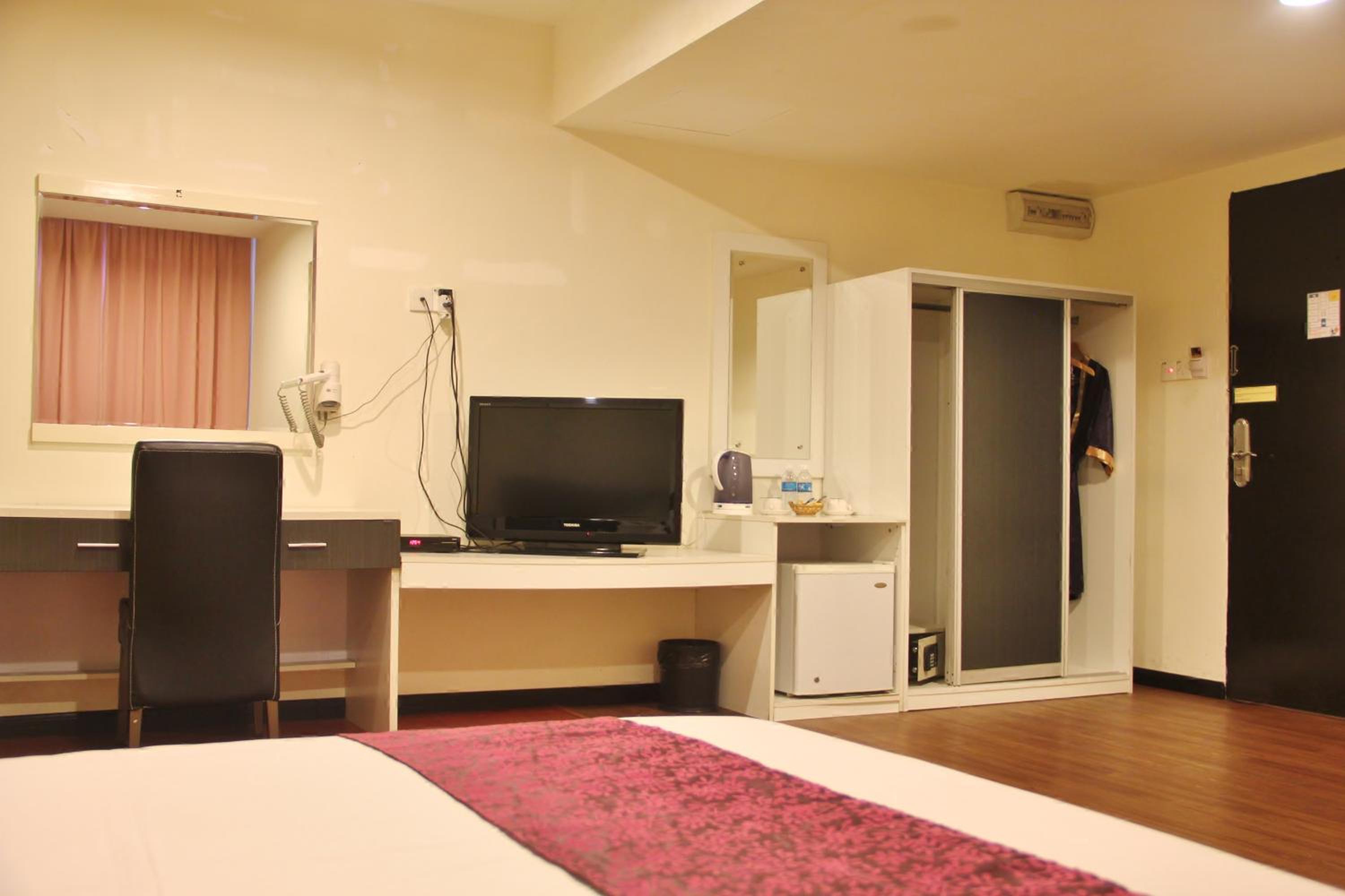 King Suite photo 2