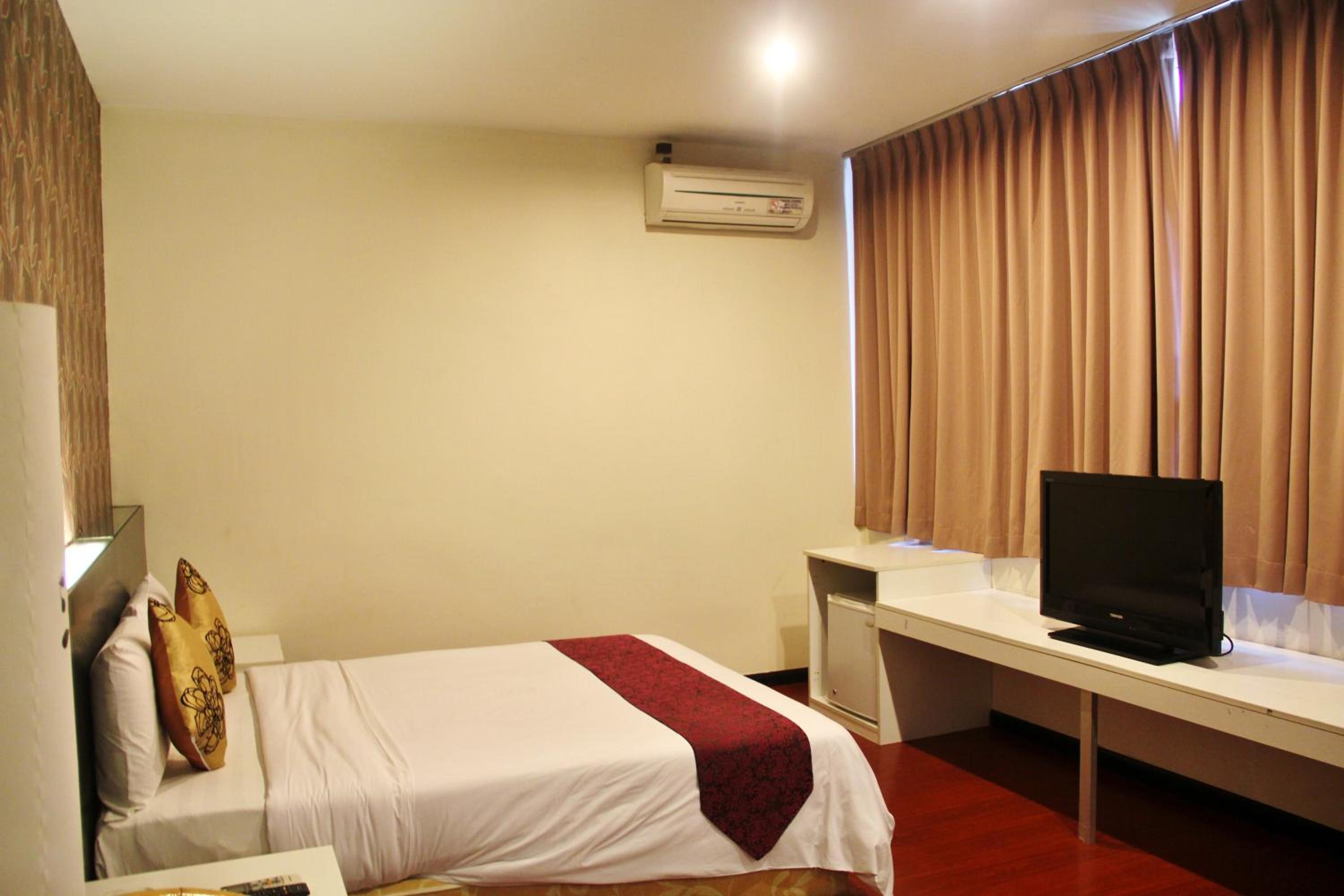 Deluxe Suite photo 3