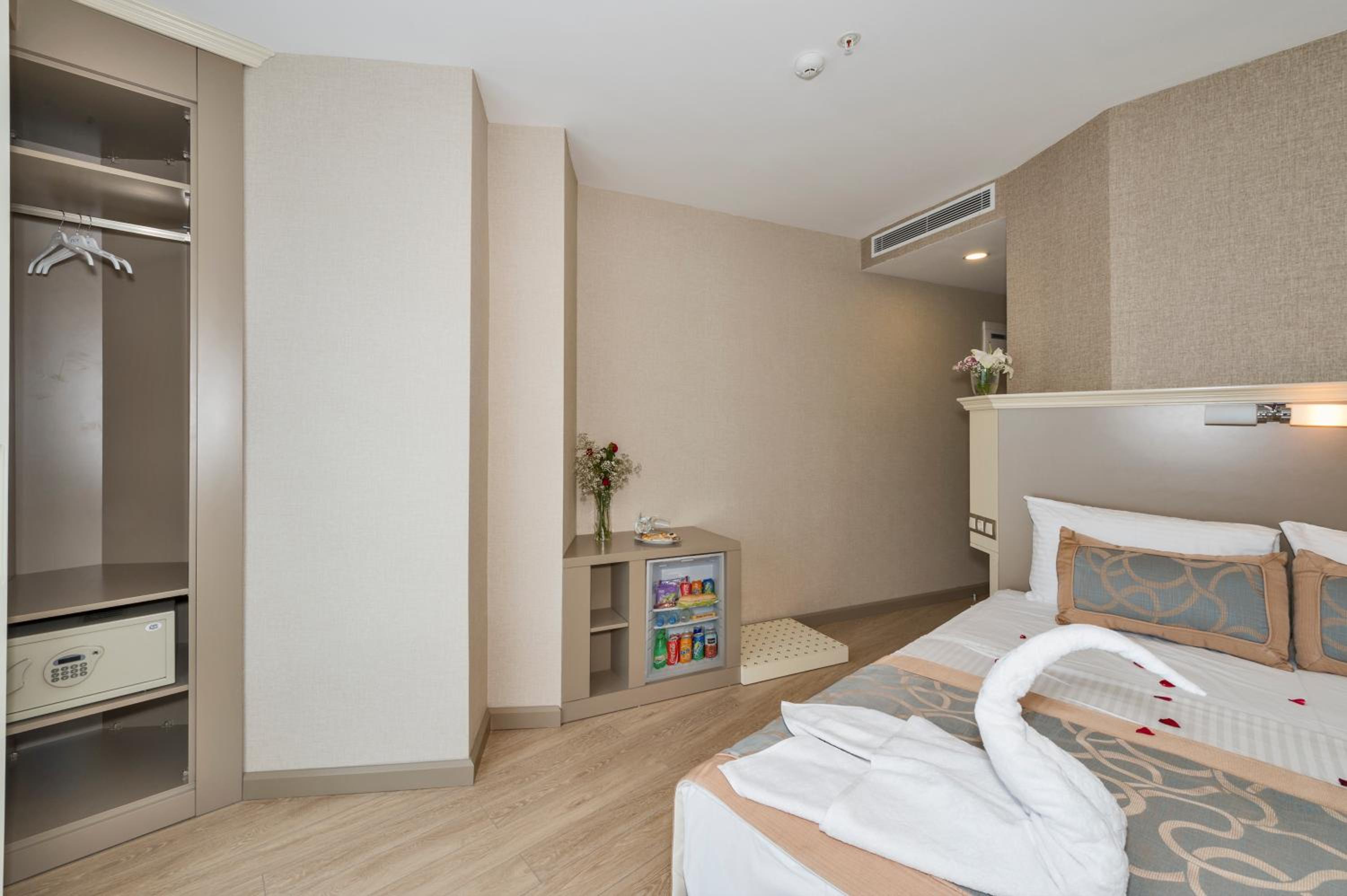 Single Room photo 3