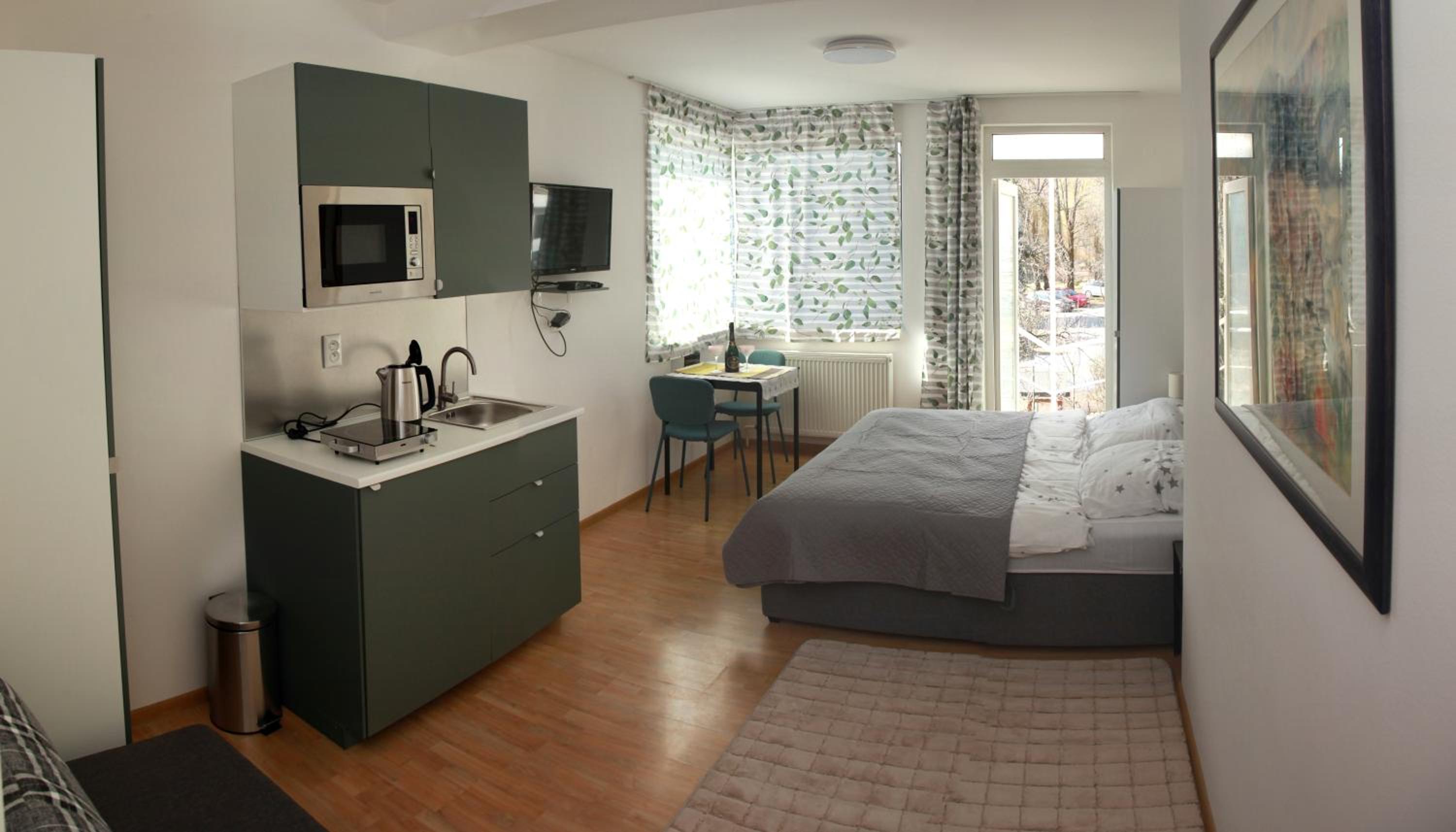 Two-Bedroom Apartment - Photo 8