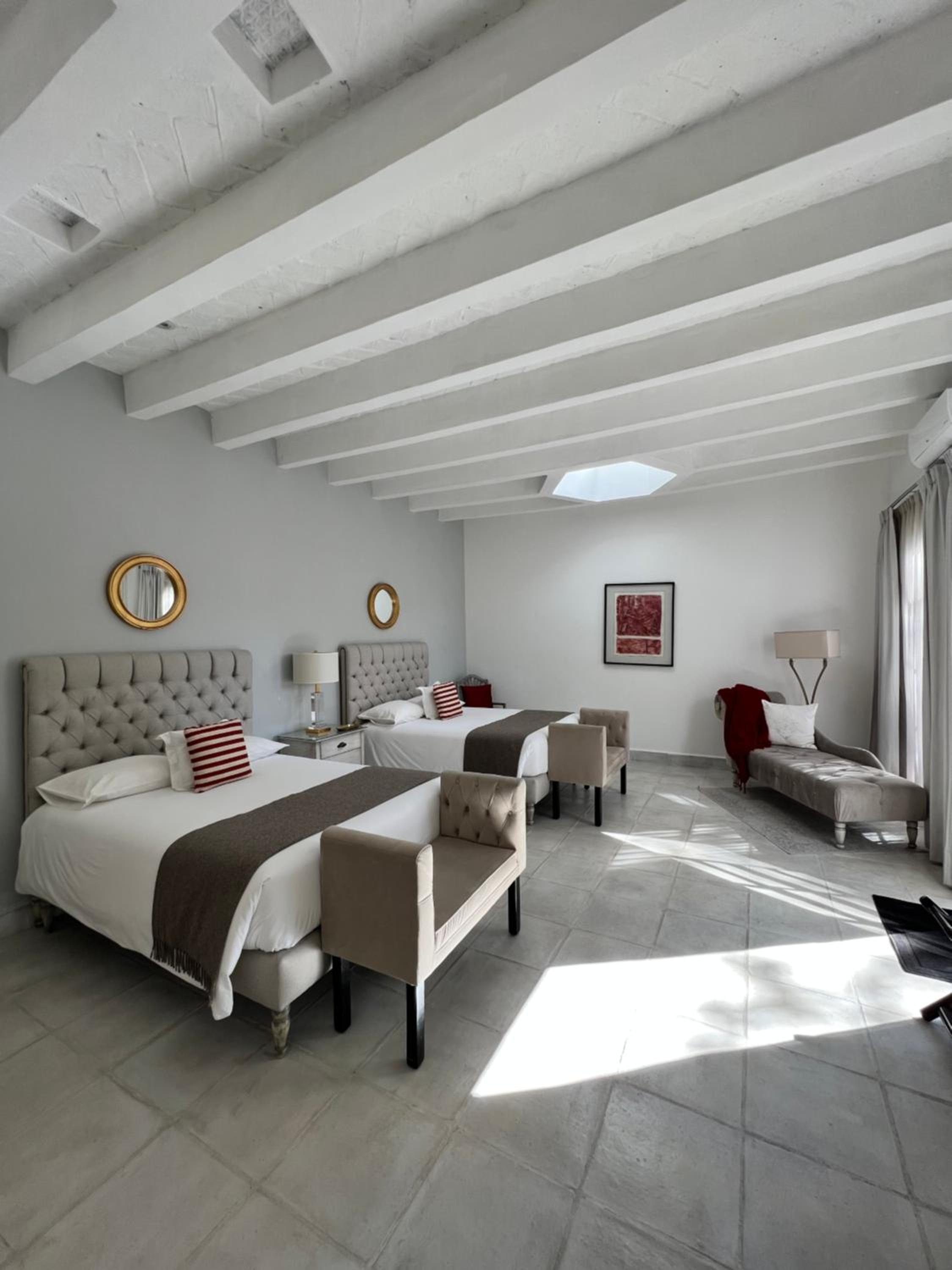 Superior Double Room - Photo 1