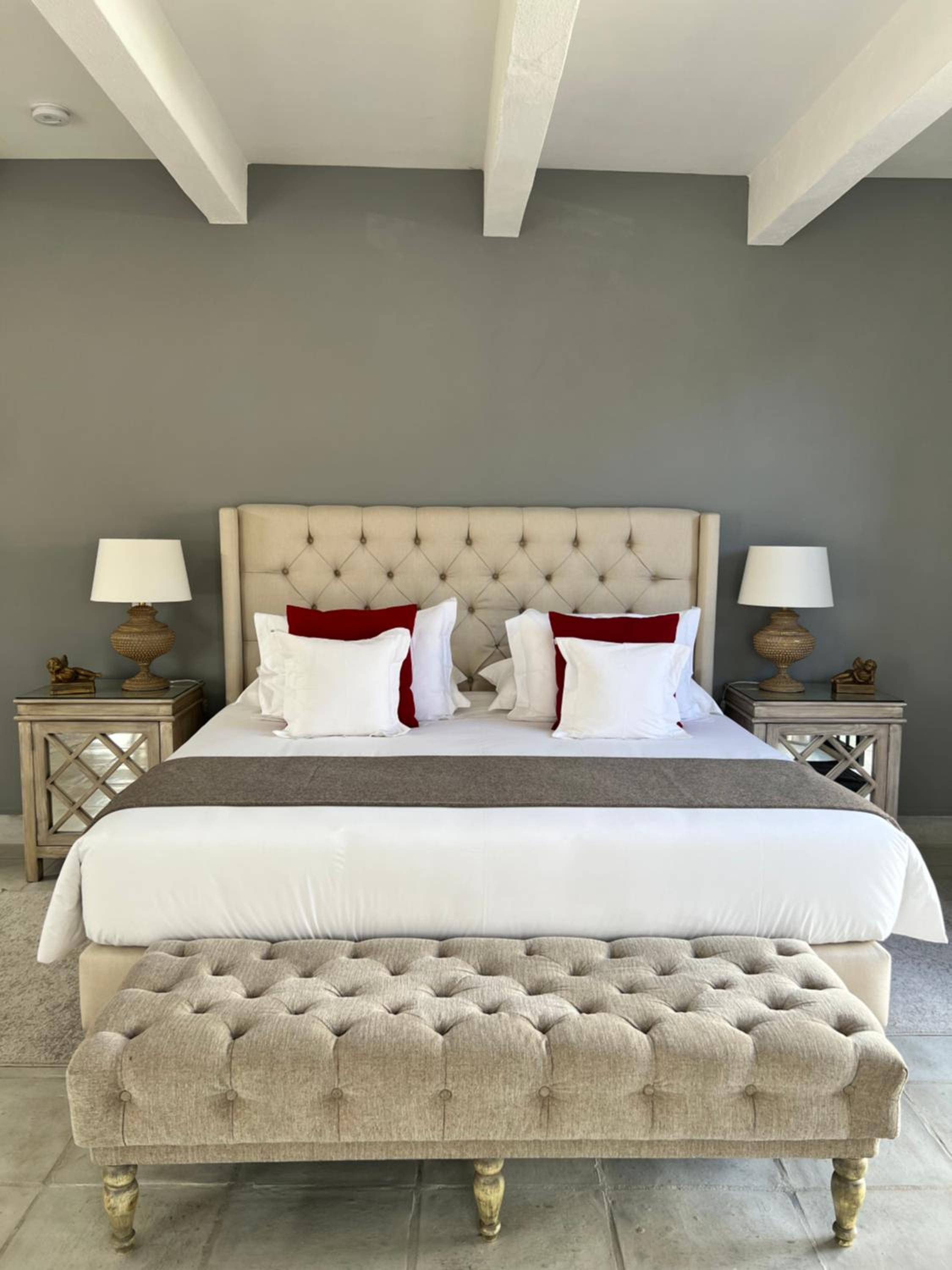 Superior King Suite - Photo 2