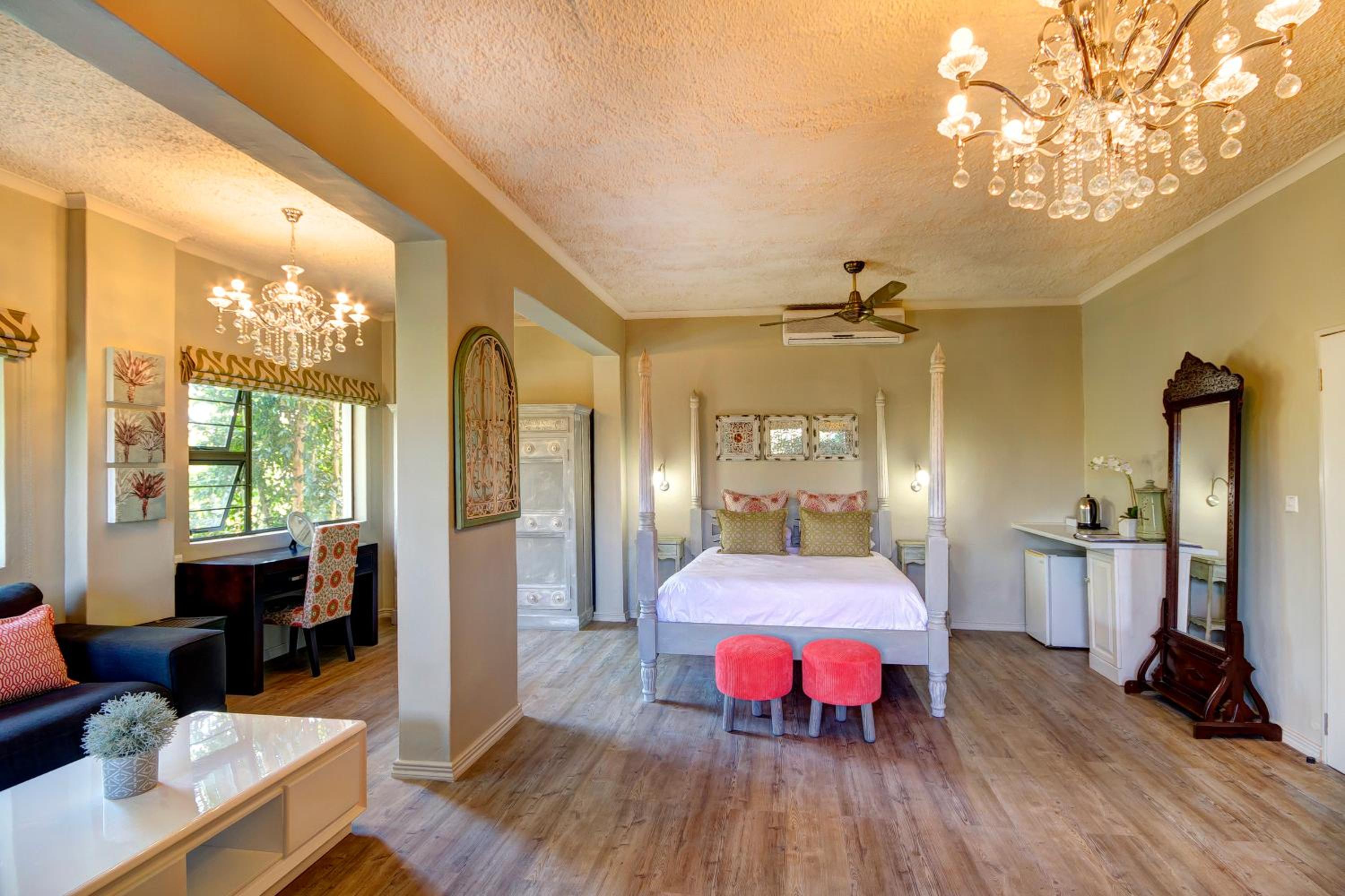 Superior Room - Photo 2