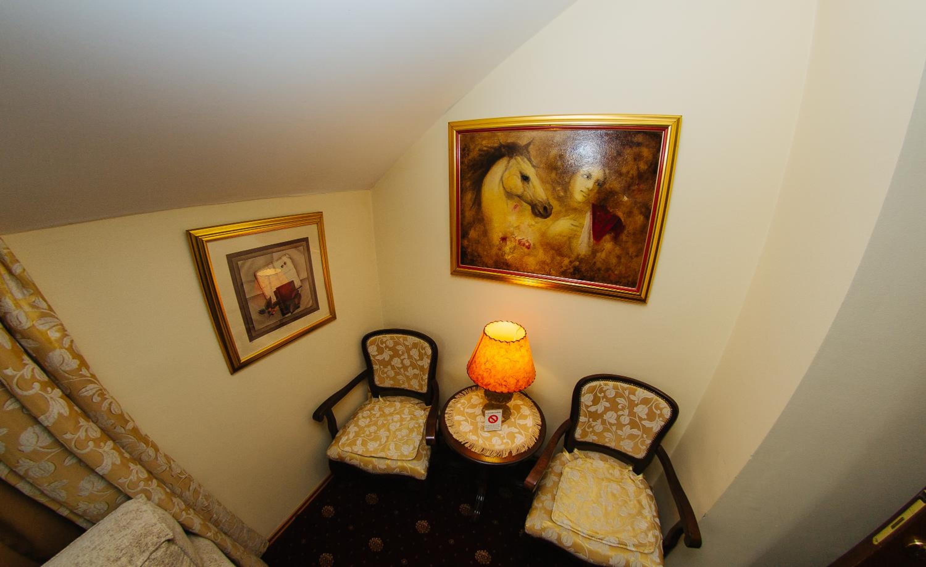 Apartment photo 3