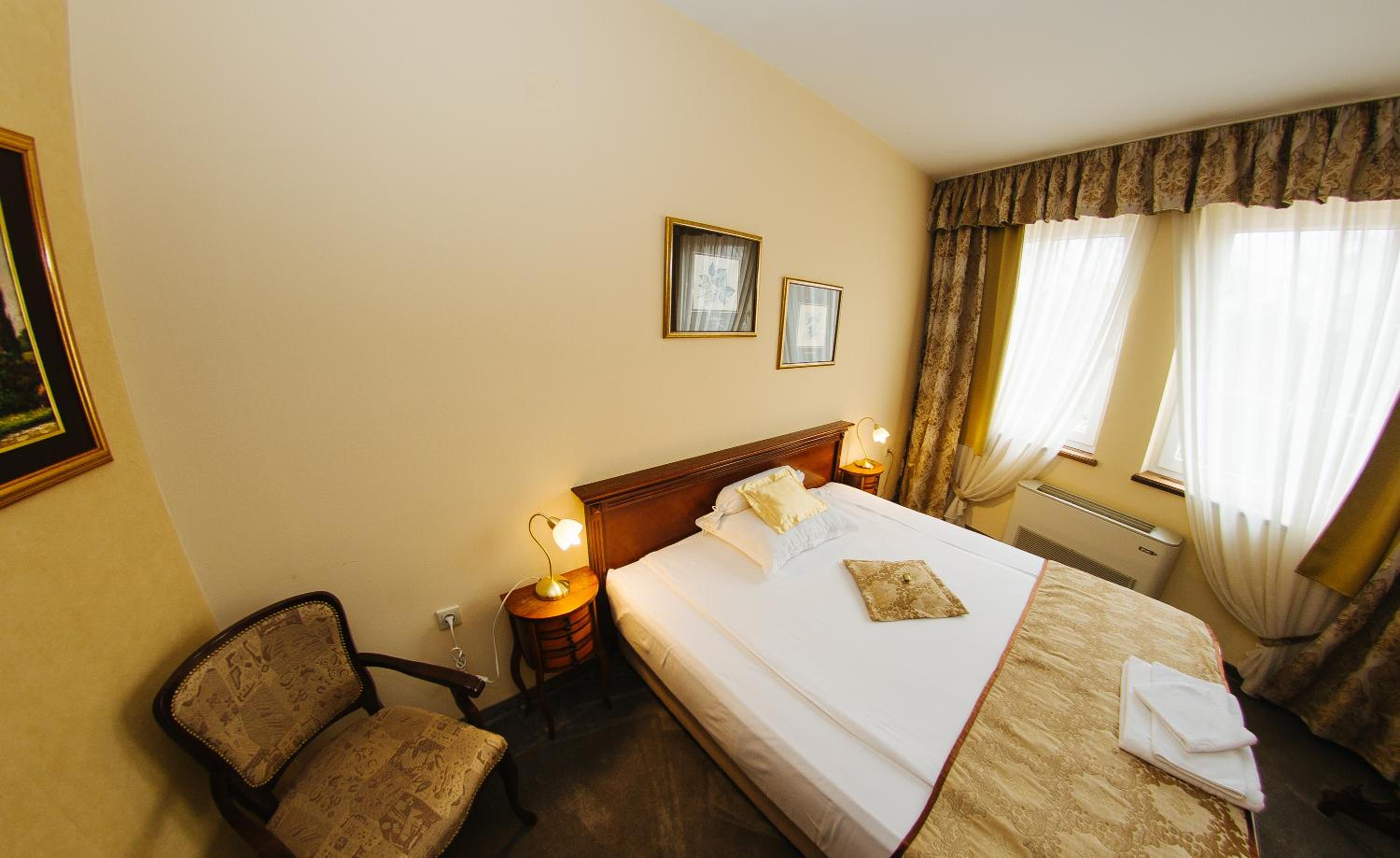 Deluxe Single Room photo 3