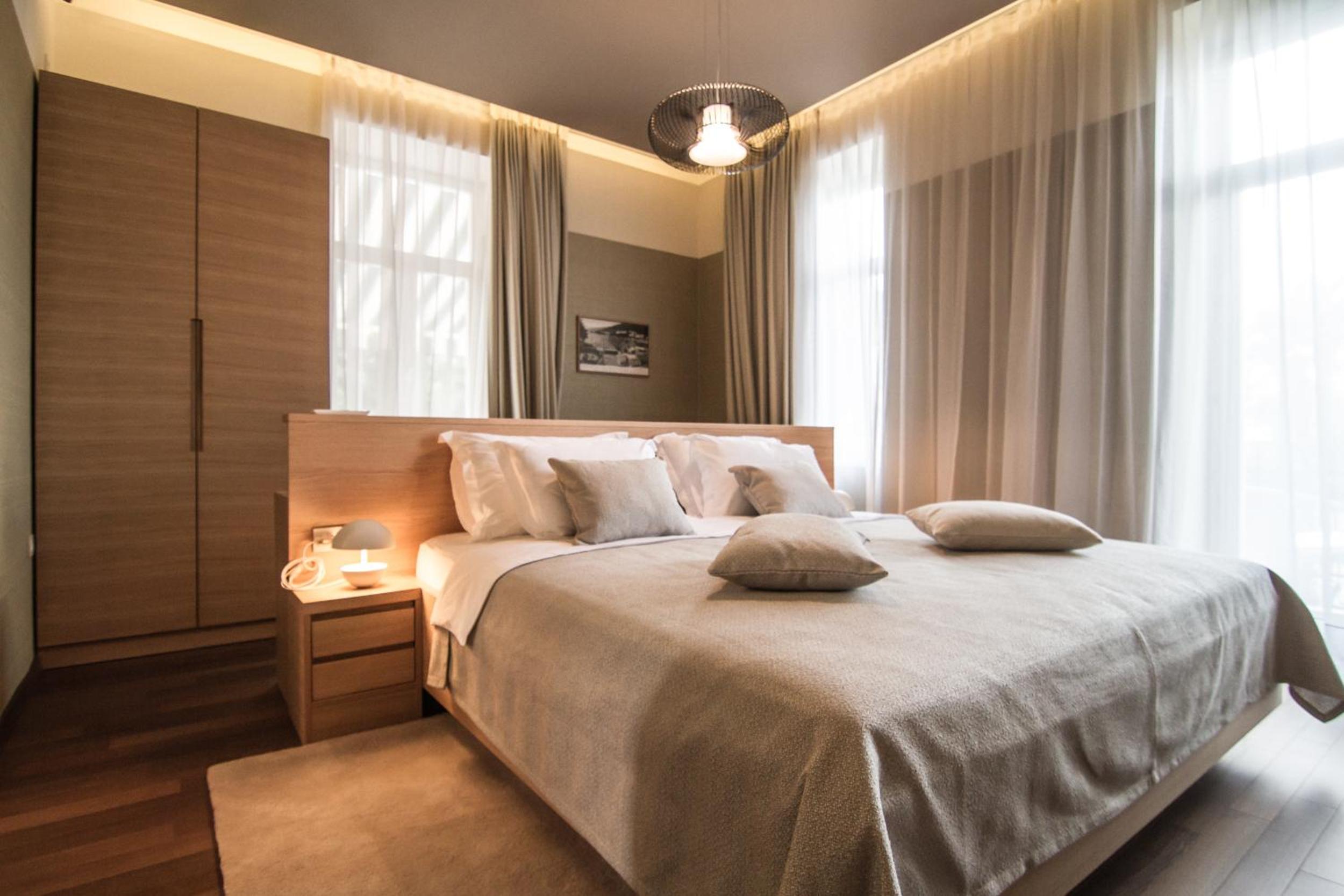 One-Bedroom Apartment - Photo 6