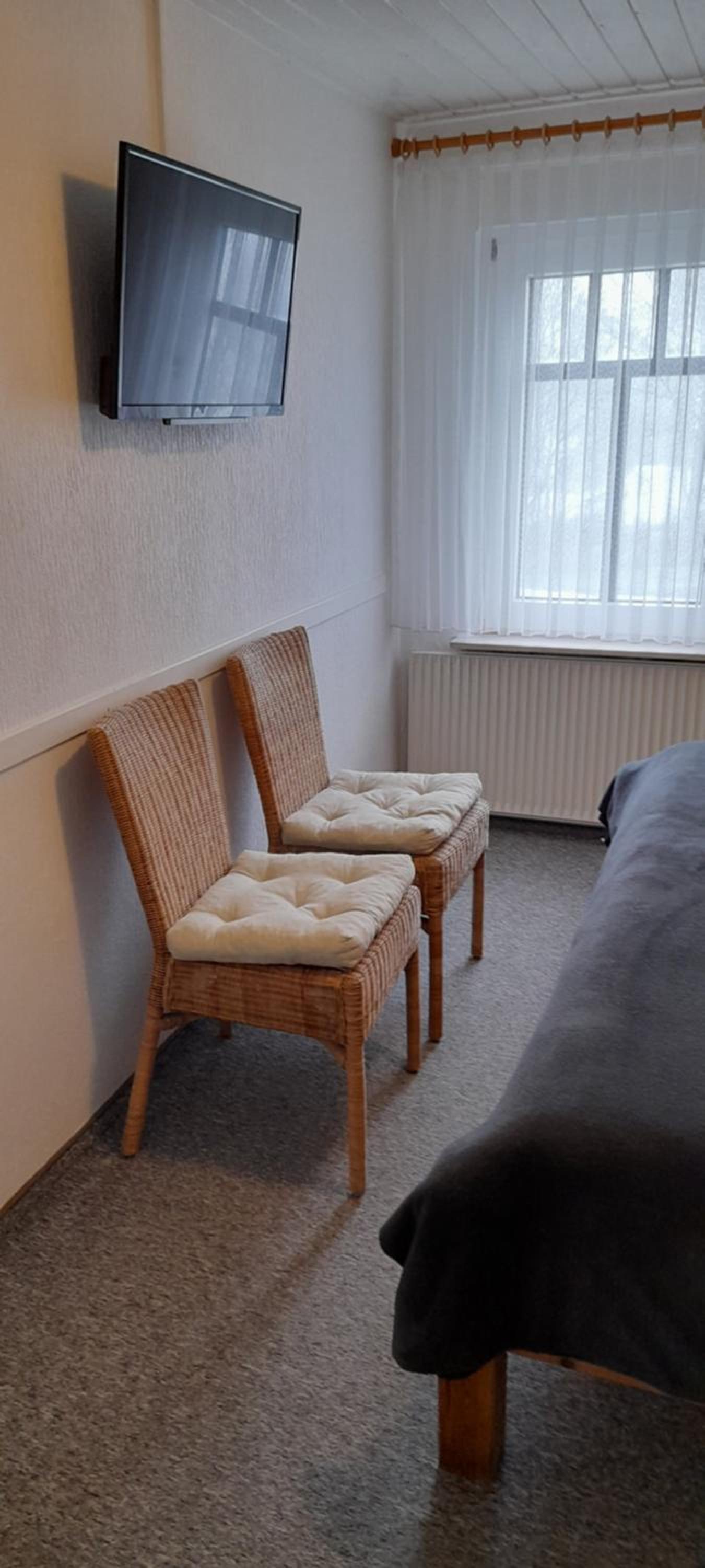 One-Bedroom Apartment photo 3