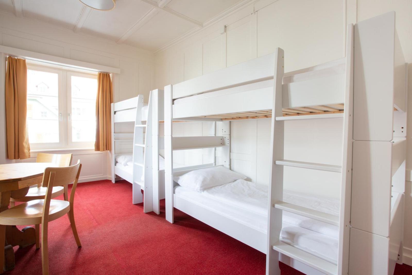 Quadruple Room with Shared Bathroom photo 3