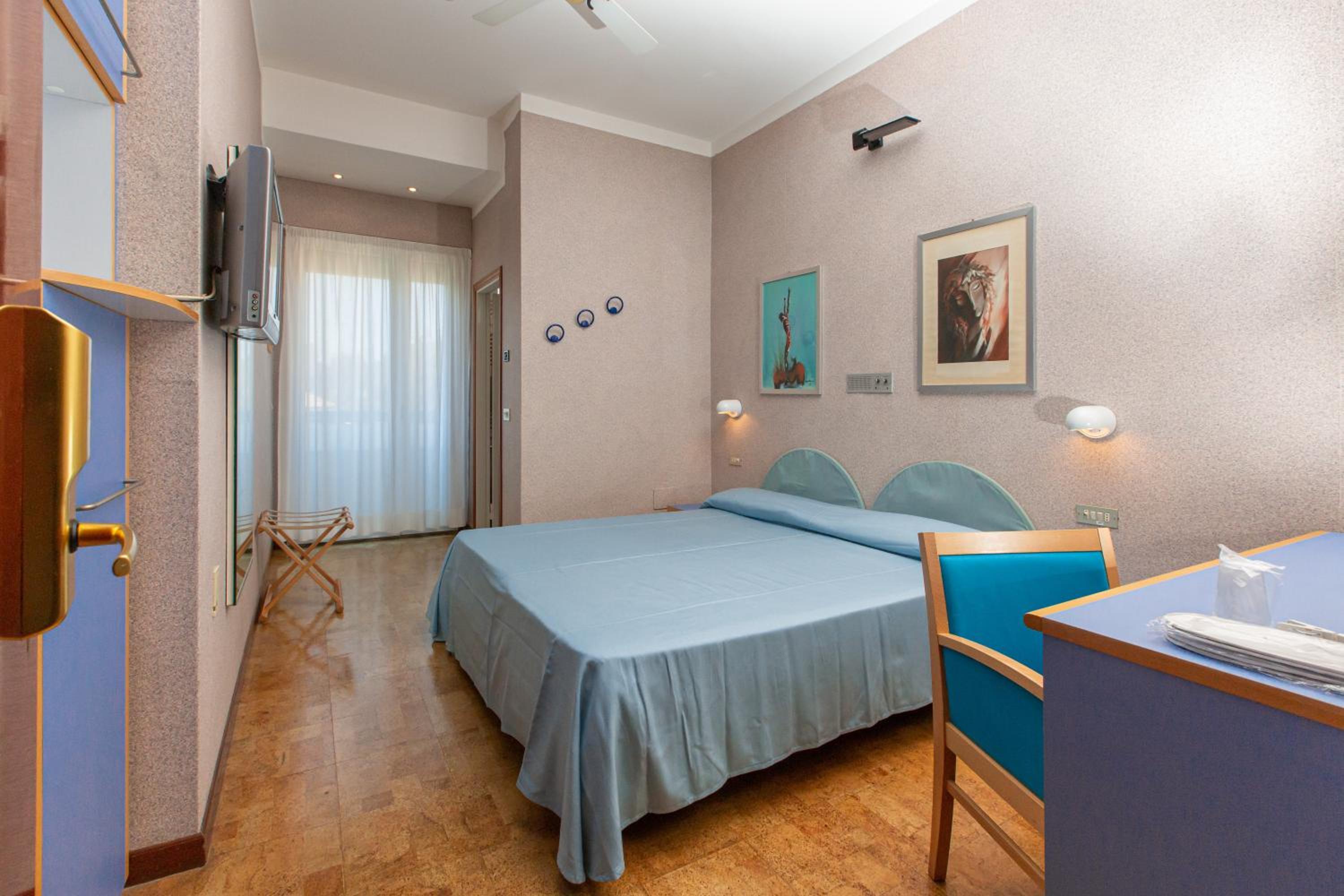Standard Double Room photo 1