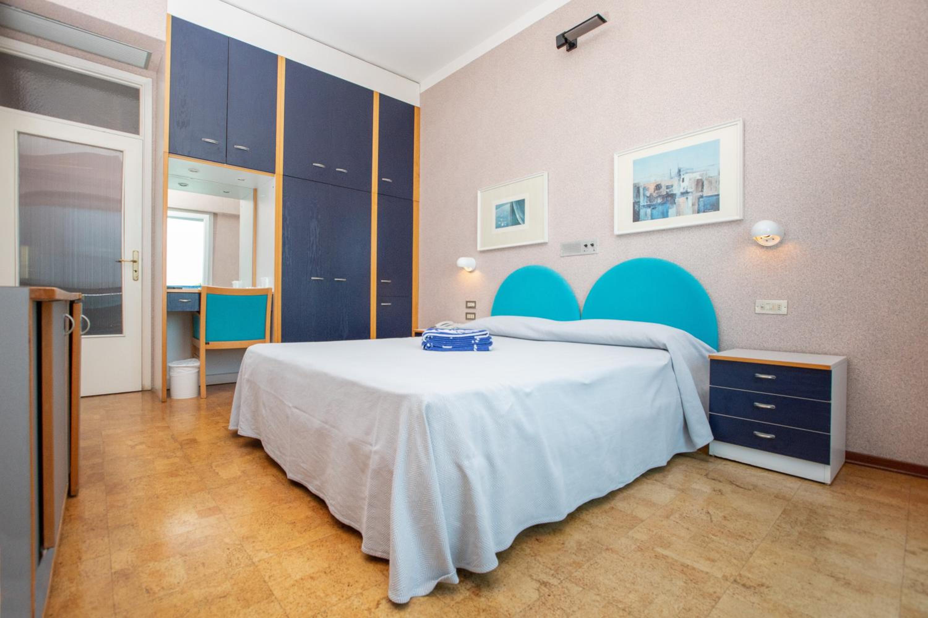 Triple Room with Balcony photo 3