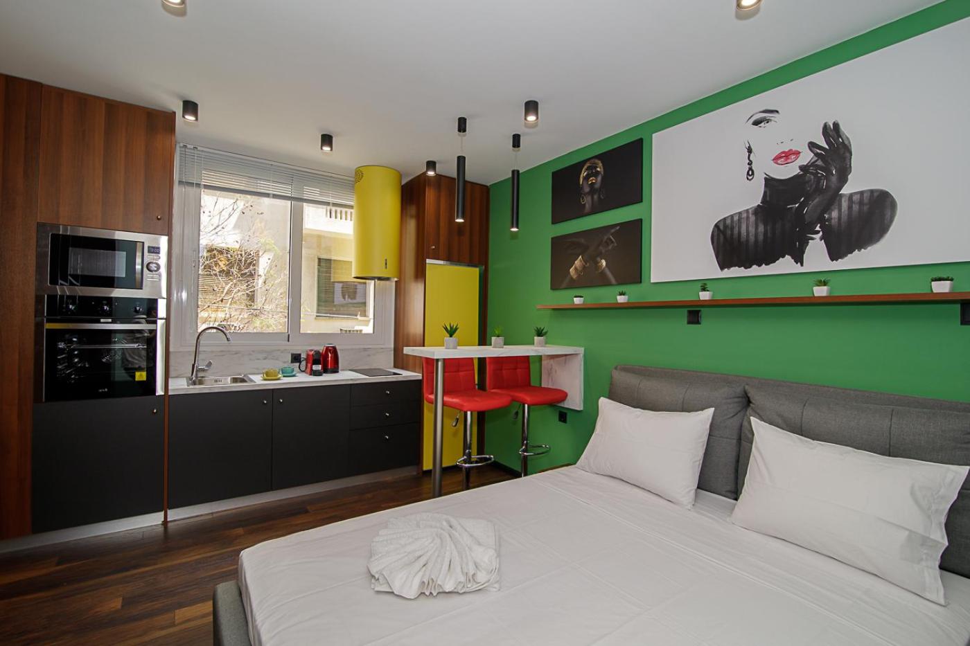 Studio Apartment photo 3