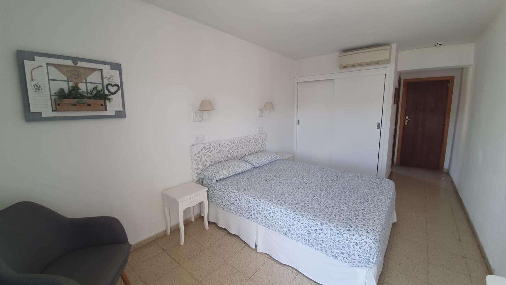  Standard Double Room with Air-Conditioning photo 3