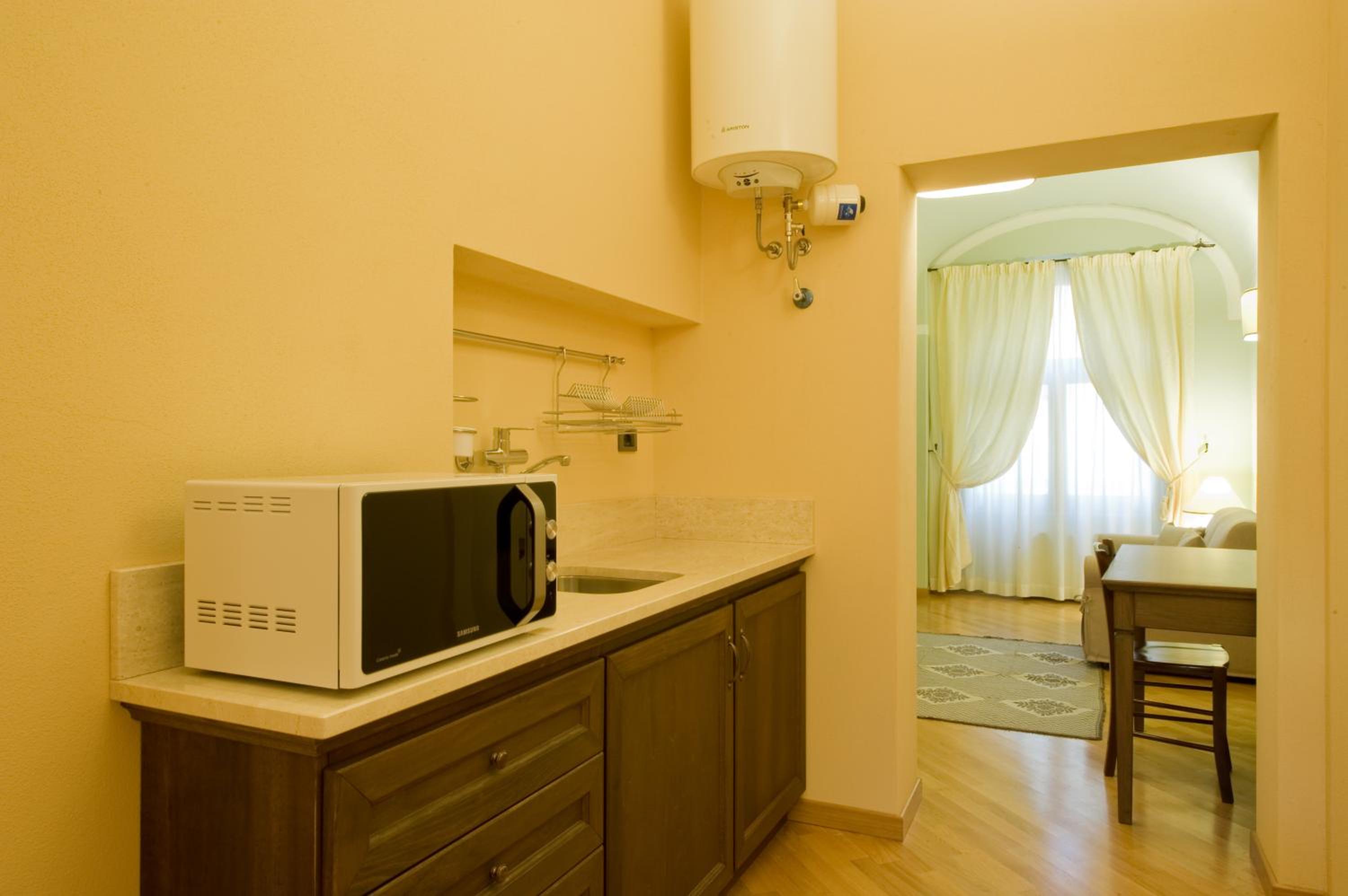 Double Room with Extra Bed - Photo 7