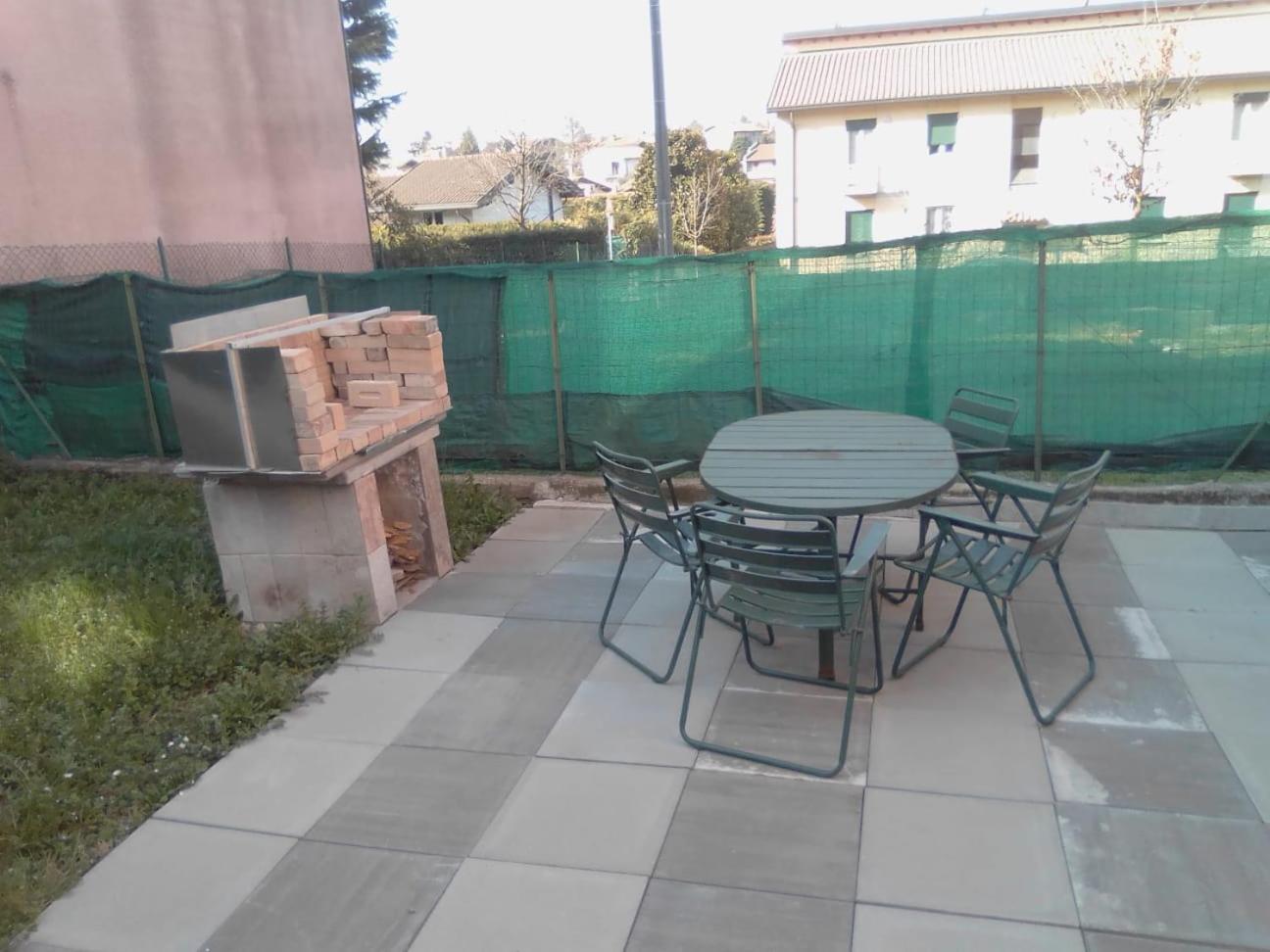 Apartment photo 2