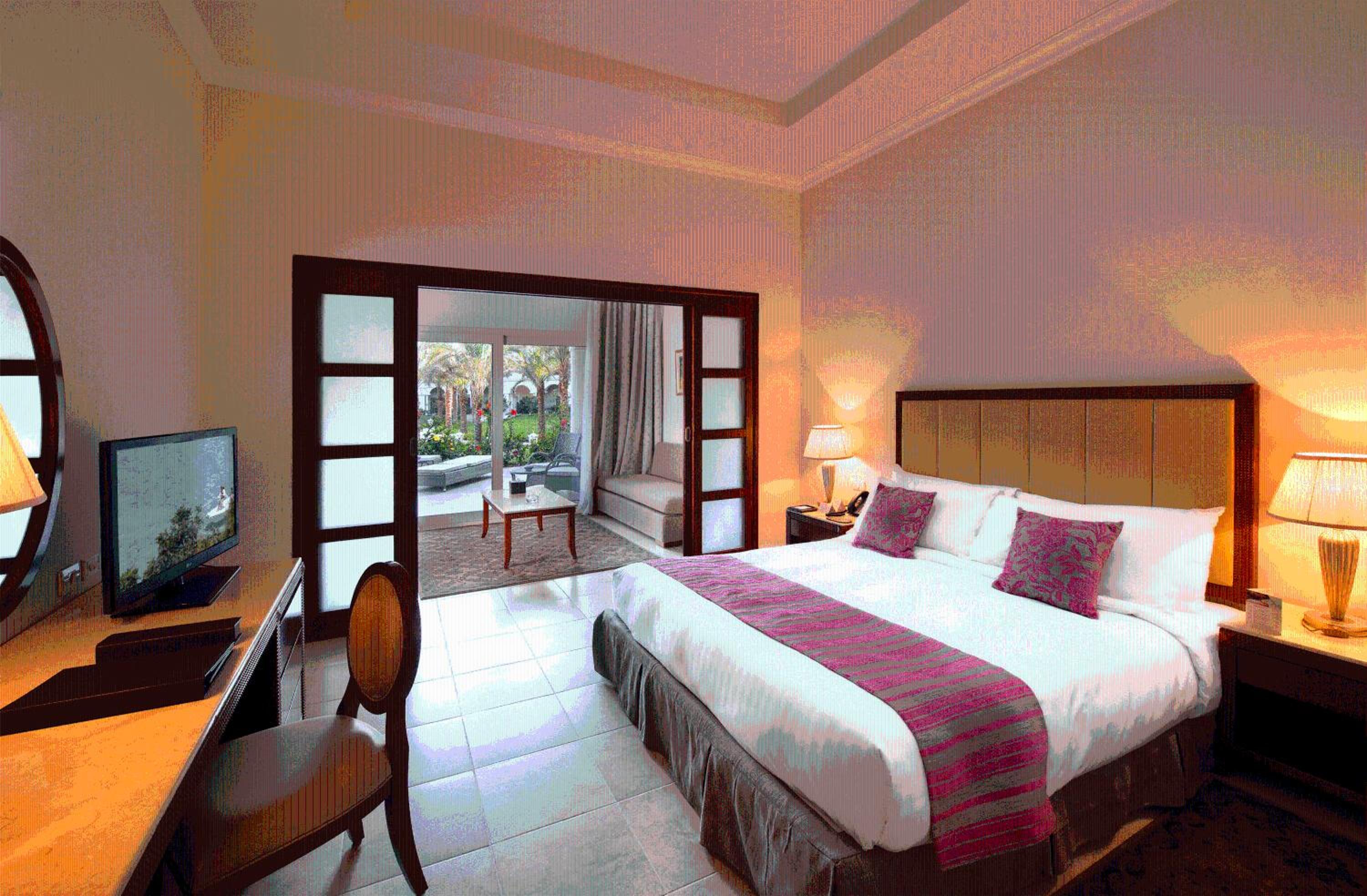 Family Suite (3 Adults)