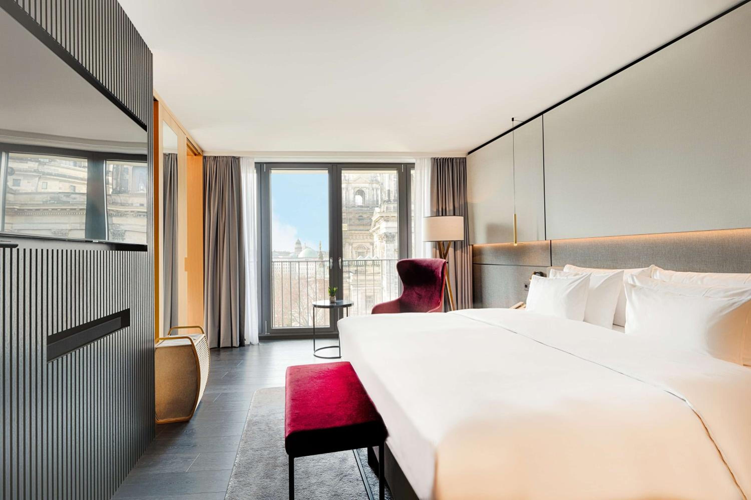 Suite Suite