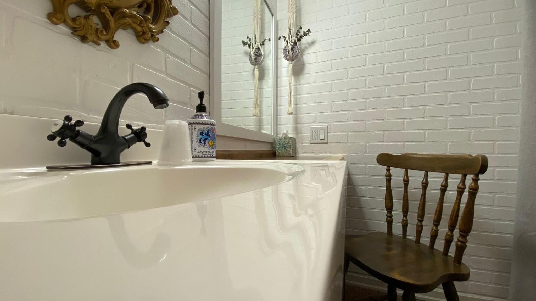 Double Room - Photo 11