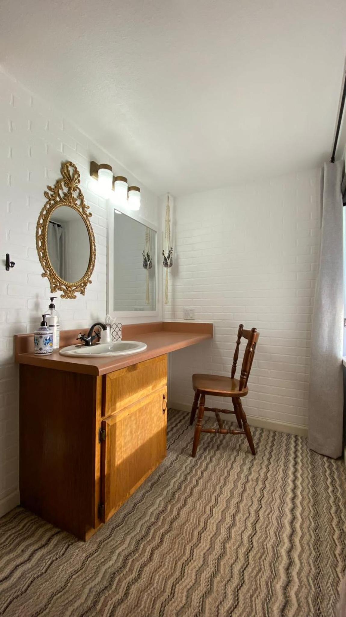 Double Room - Photo 6