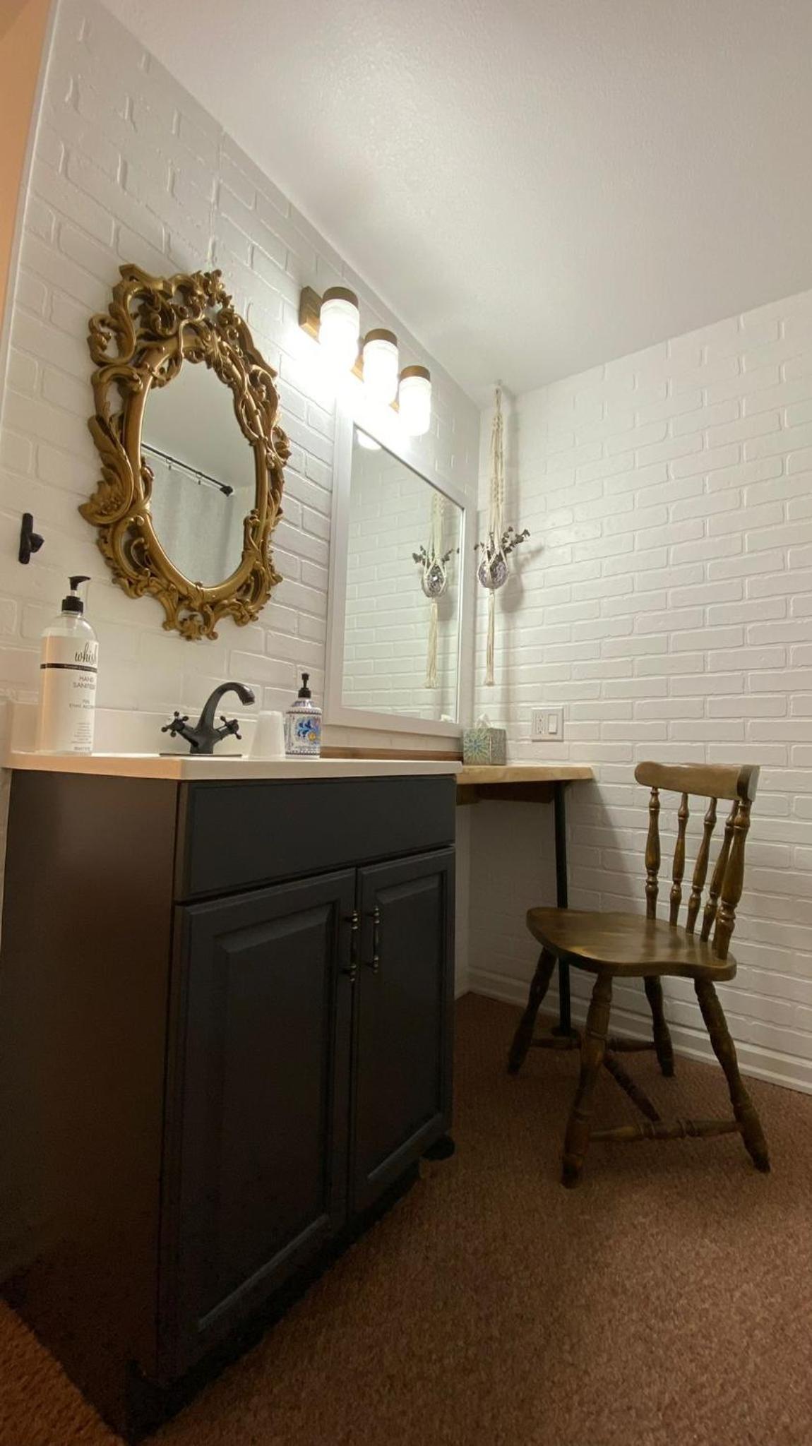 Double Room - Photo 7