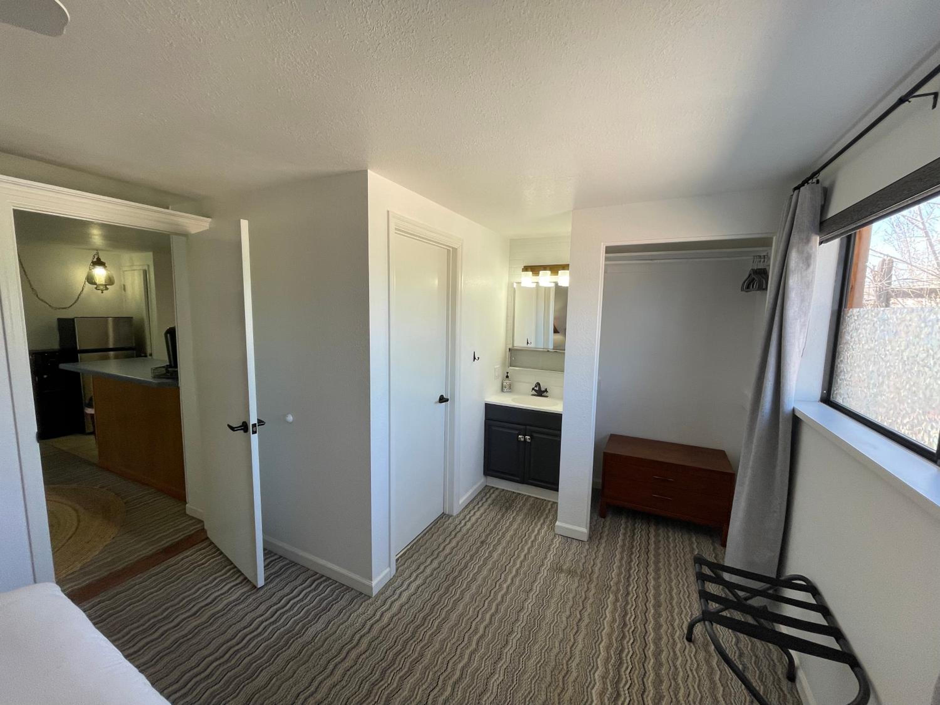 Junior Suite - Photo 1