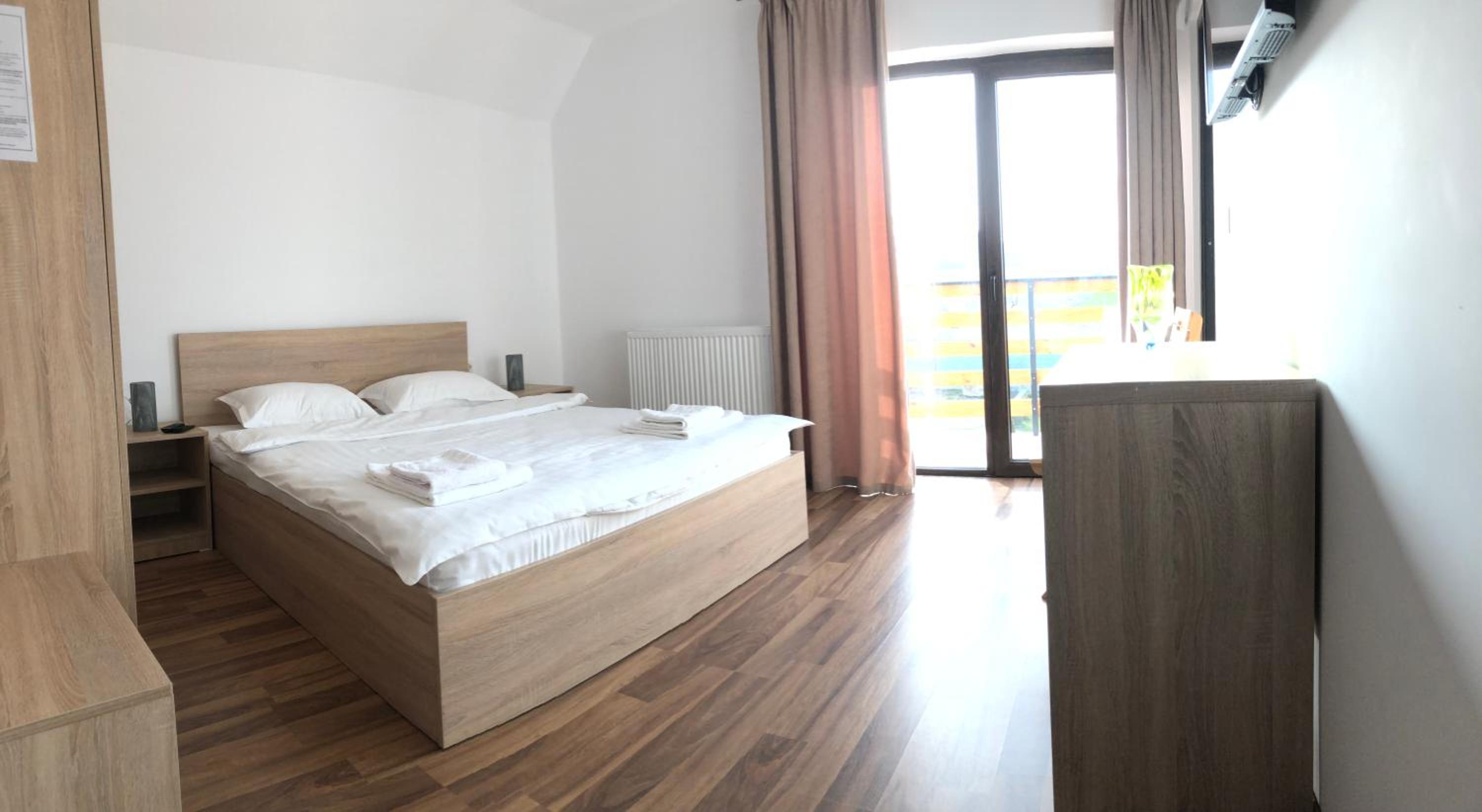 Double Room - Photo 1