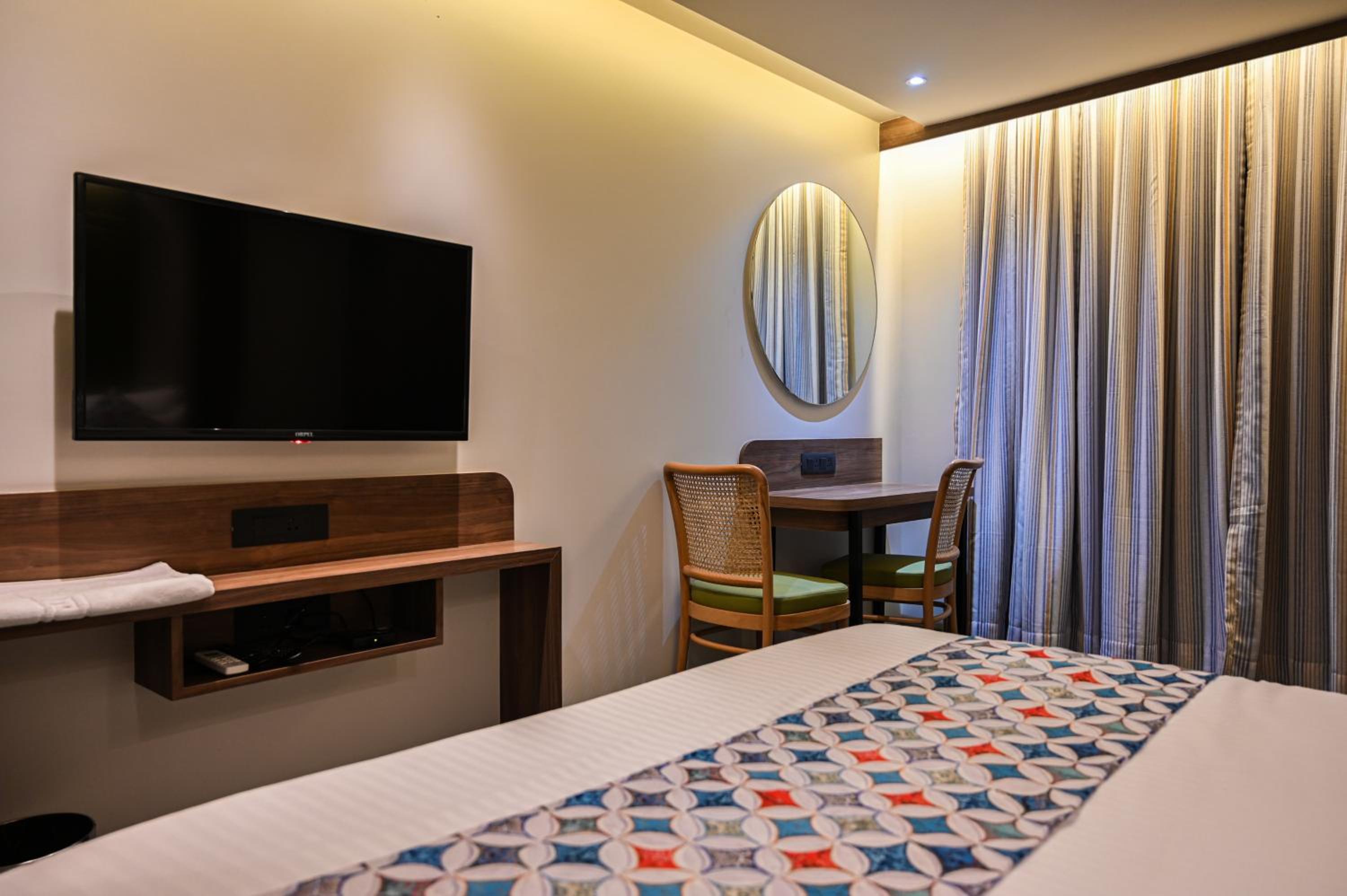 Deluxe Room - Photo 1