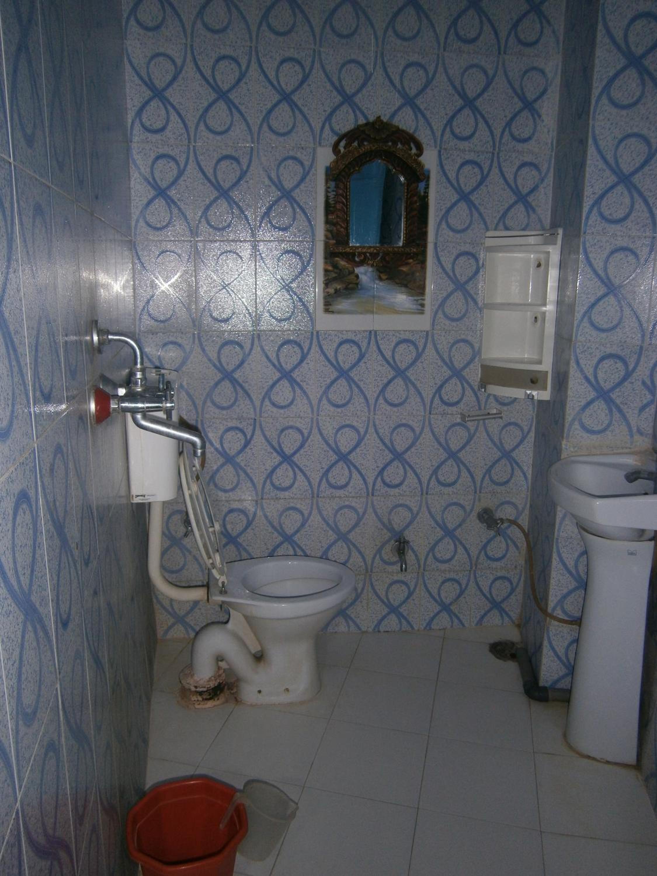 Single Room with Shower photo 2
