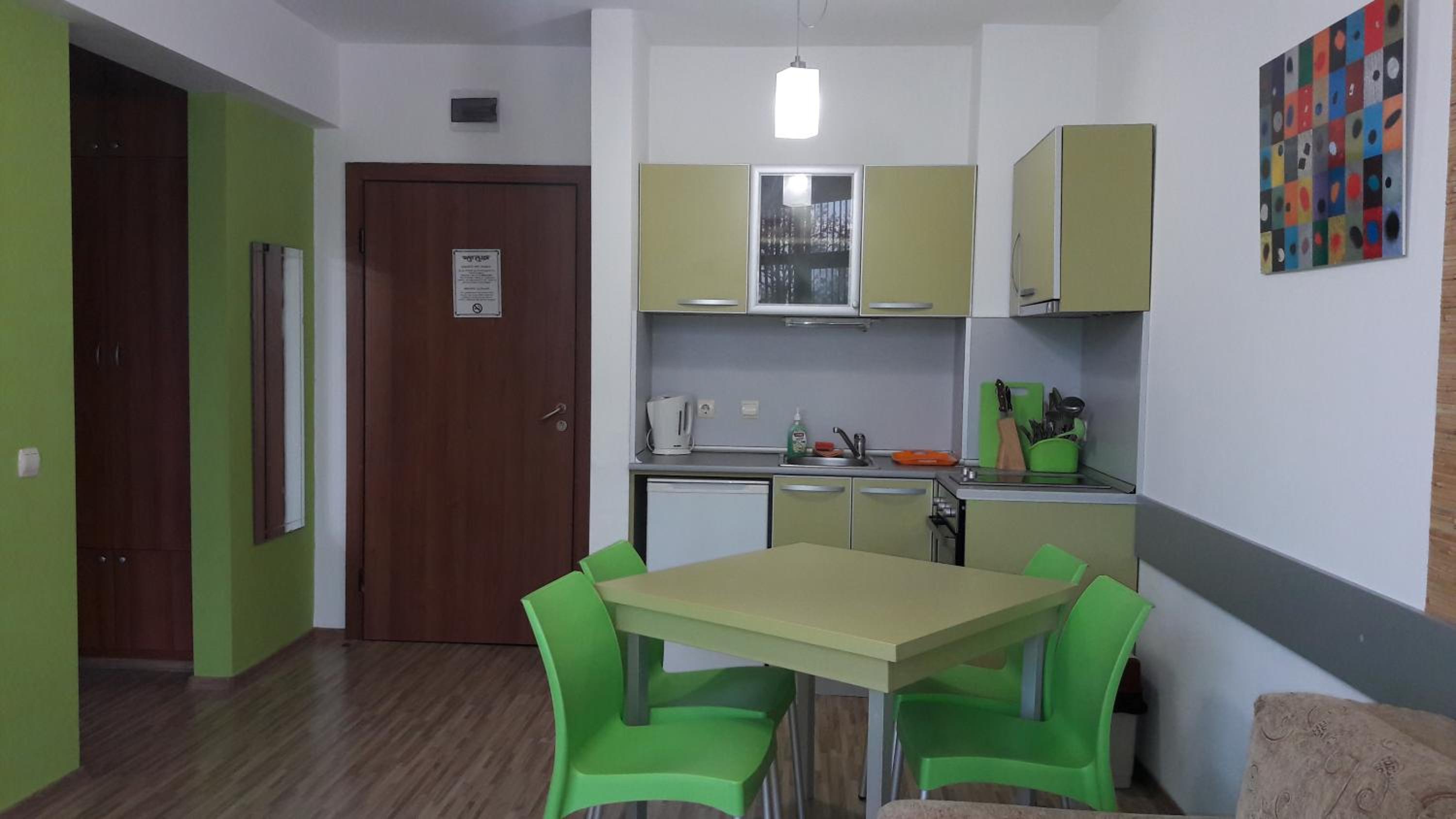One-Bedroom Apartment with Balcony - Photo 19