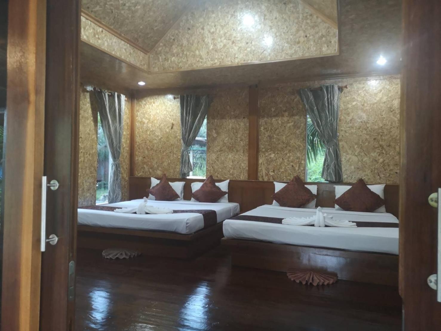 Family Villa with Pool Access photo 1