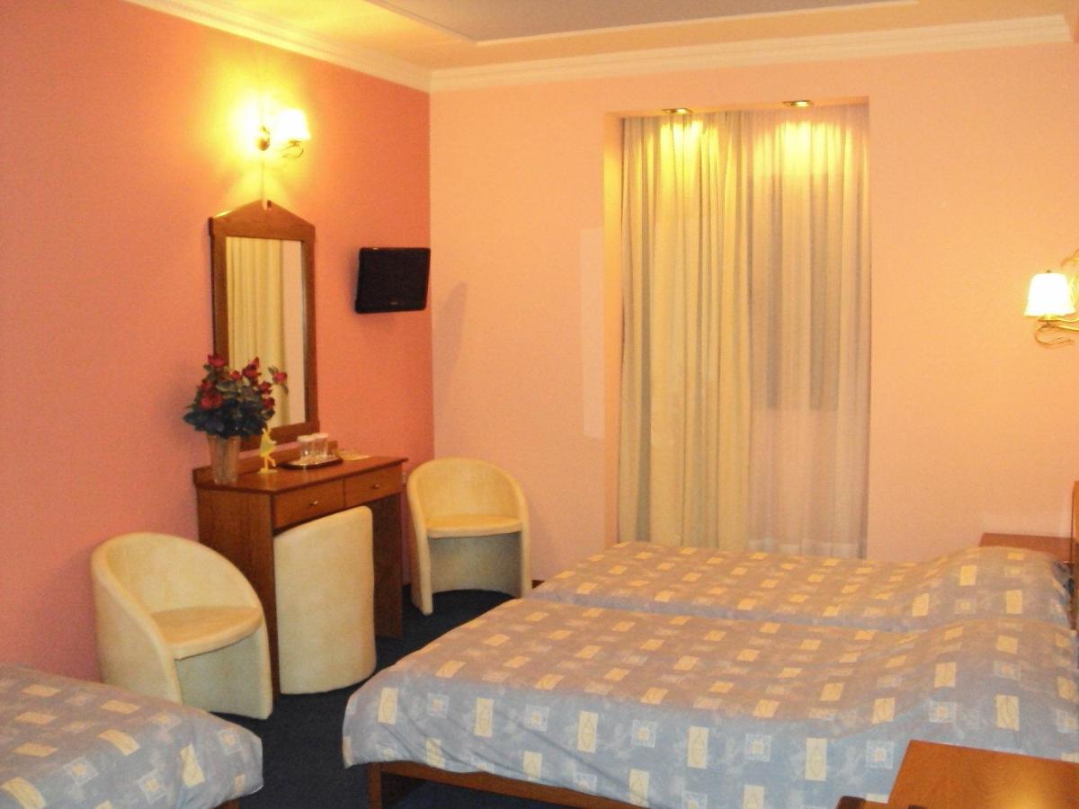Triple Room photo 1