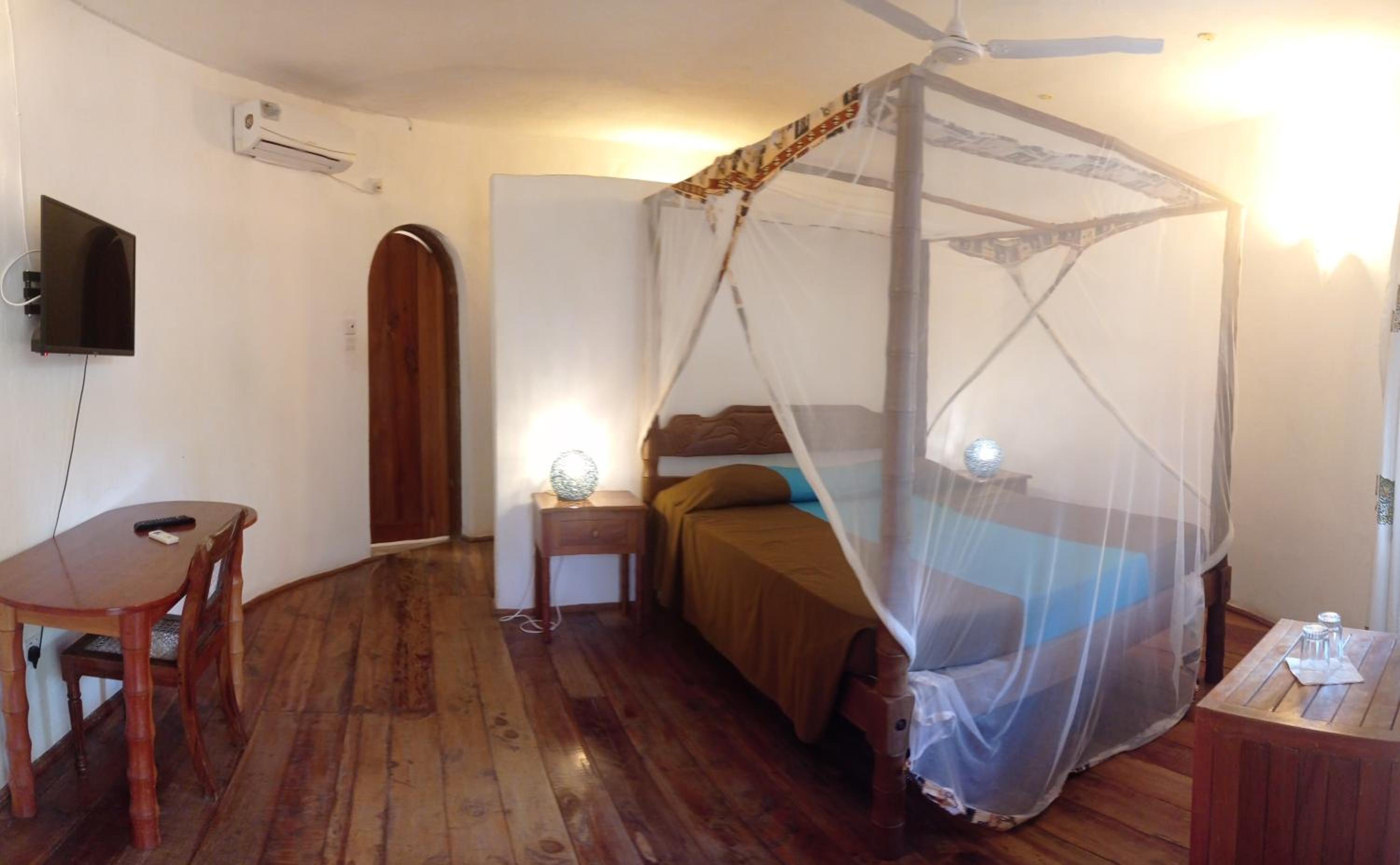 Duara Comfort Room with balcony.