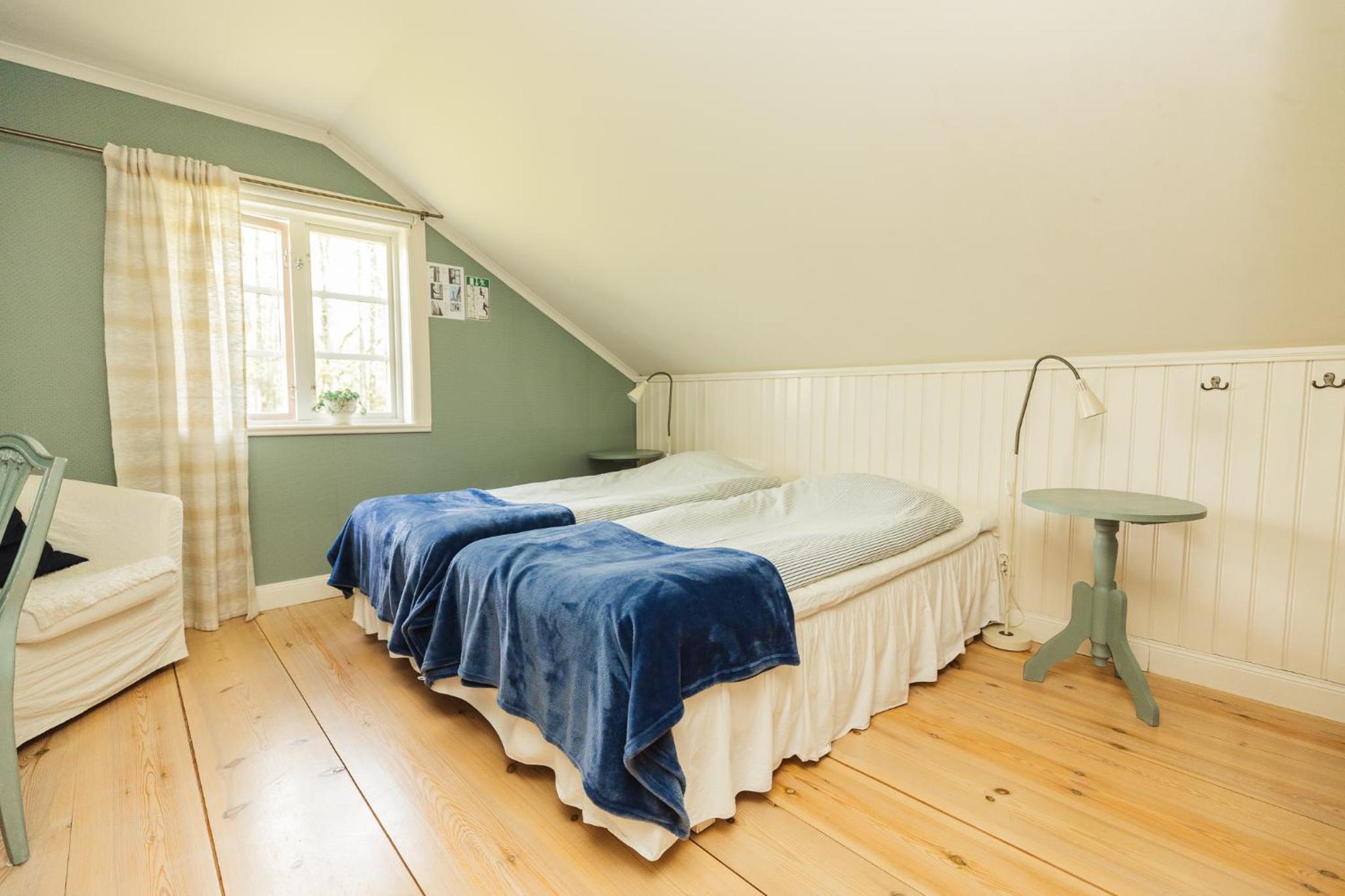 Double Room - Photo 9
