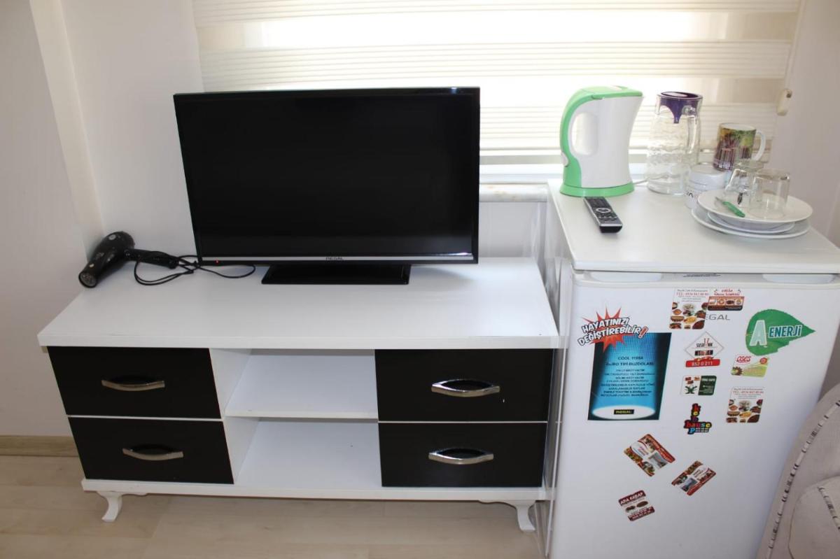 Studio Apartment photo 3