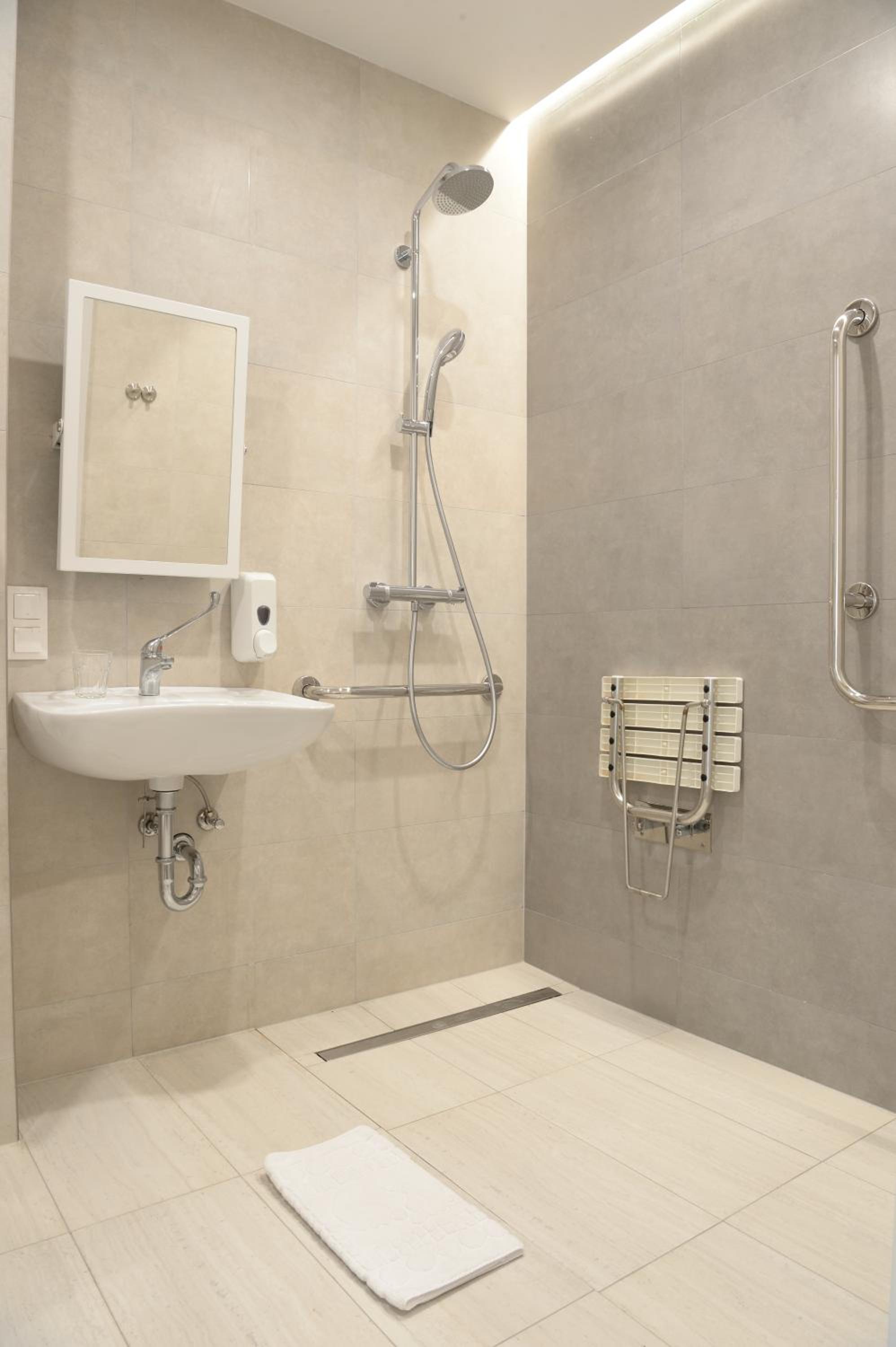 Superior Single Room photo 3