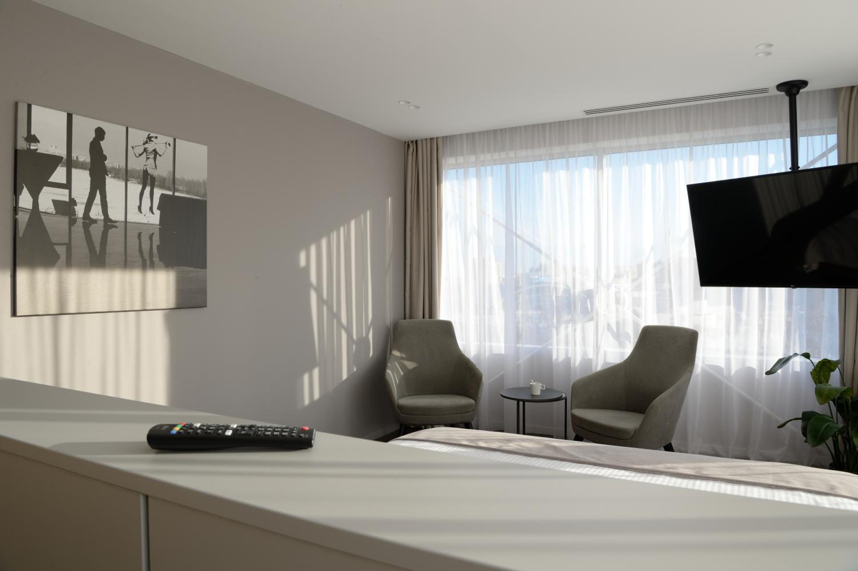 Deluxe Double Room - Photo 15