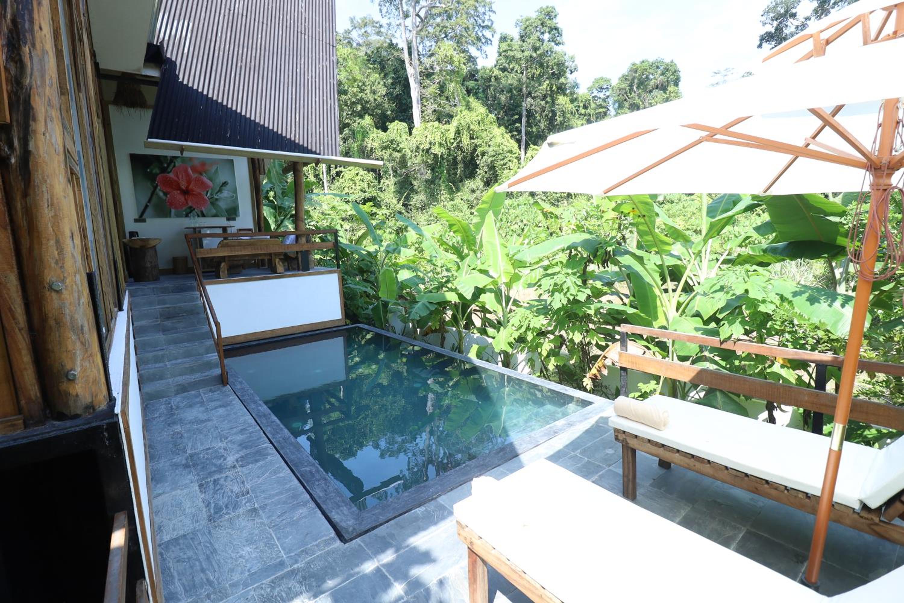 Villa with Private Pool - Photo 4