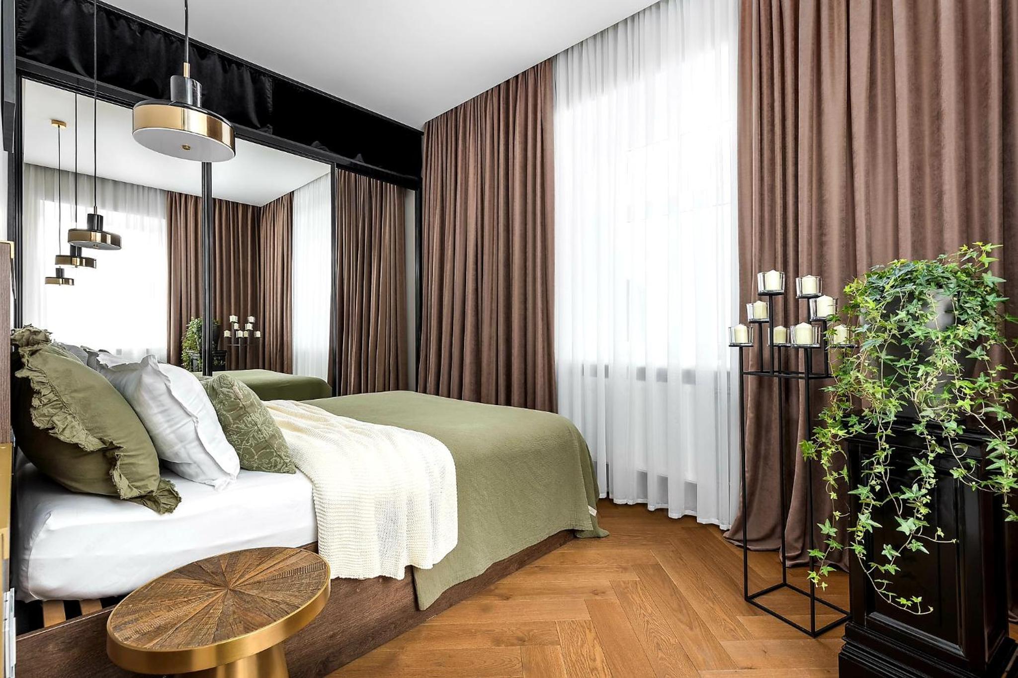 One-Bedroom Apartment - Photo 13