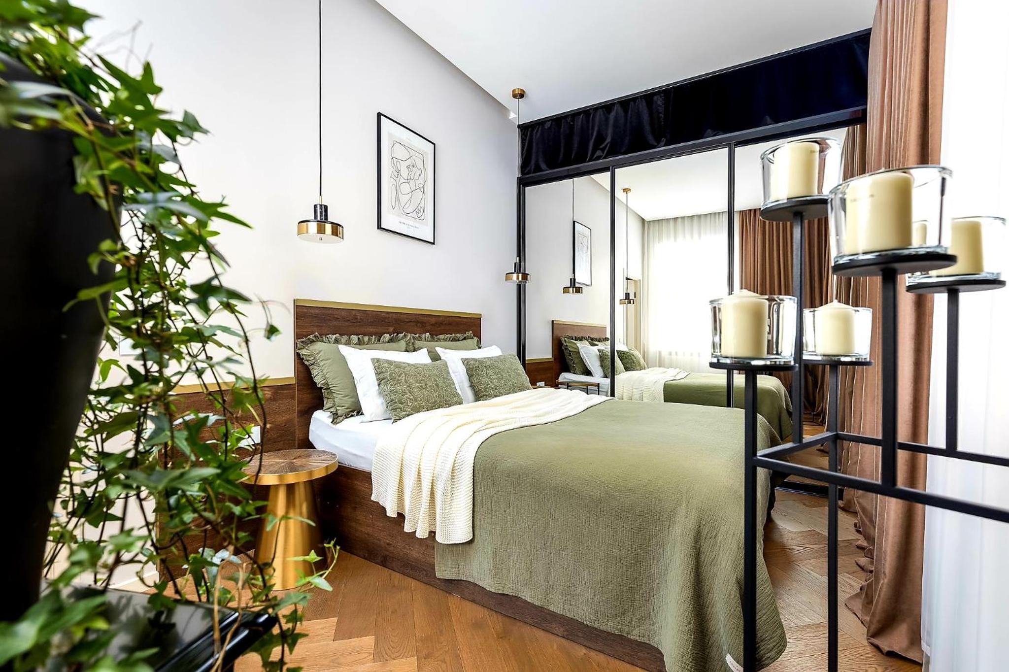 One-Bedroom Apartment - Photo 20