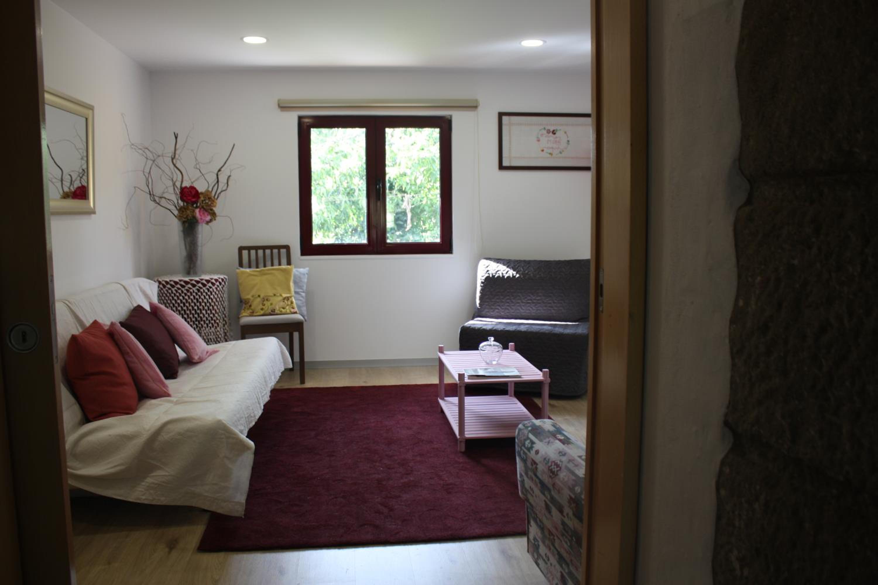 Three-Bedroom House photo 2