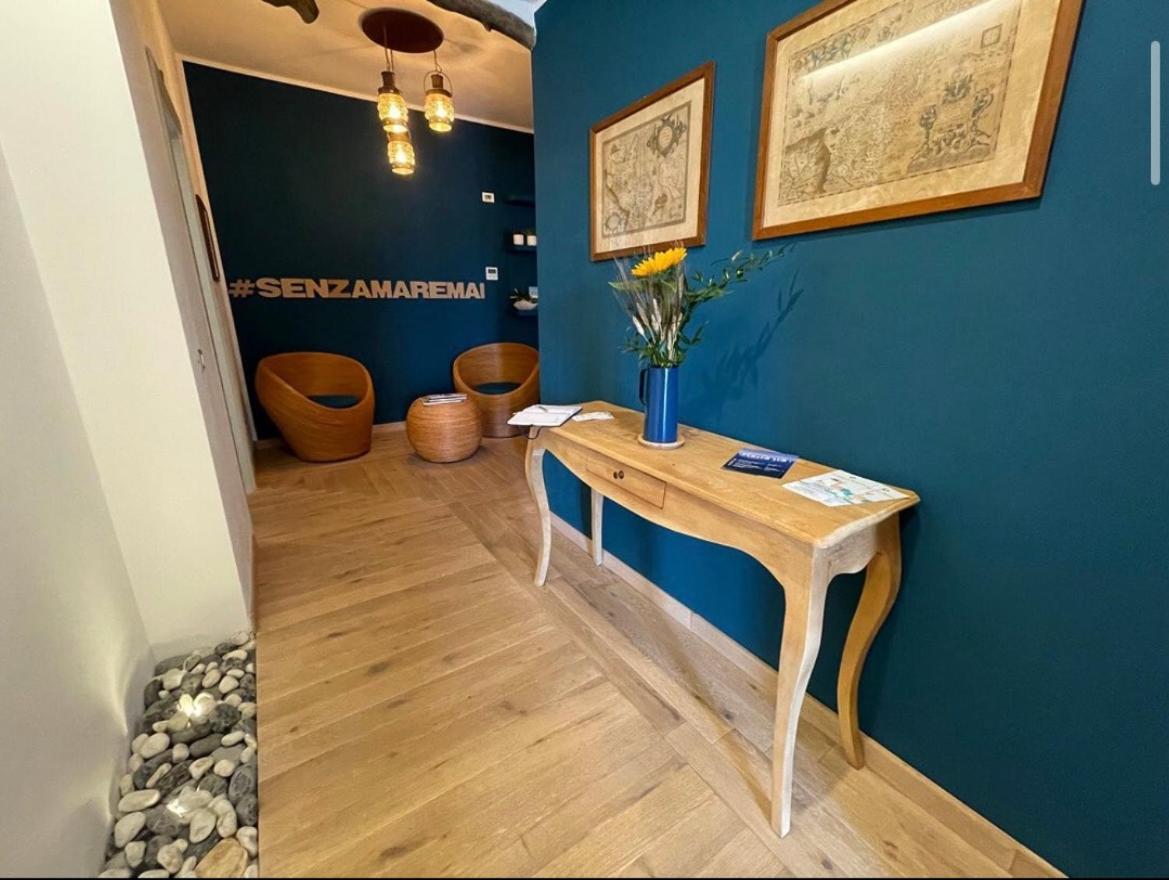 Double Room - Photo 8