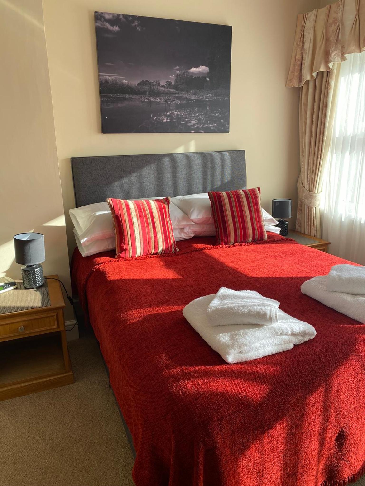 Standard Double Room - Photo 4
