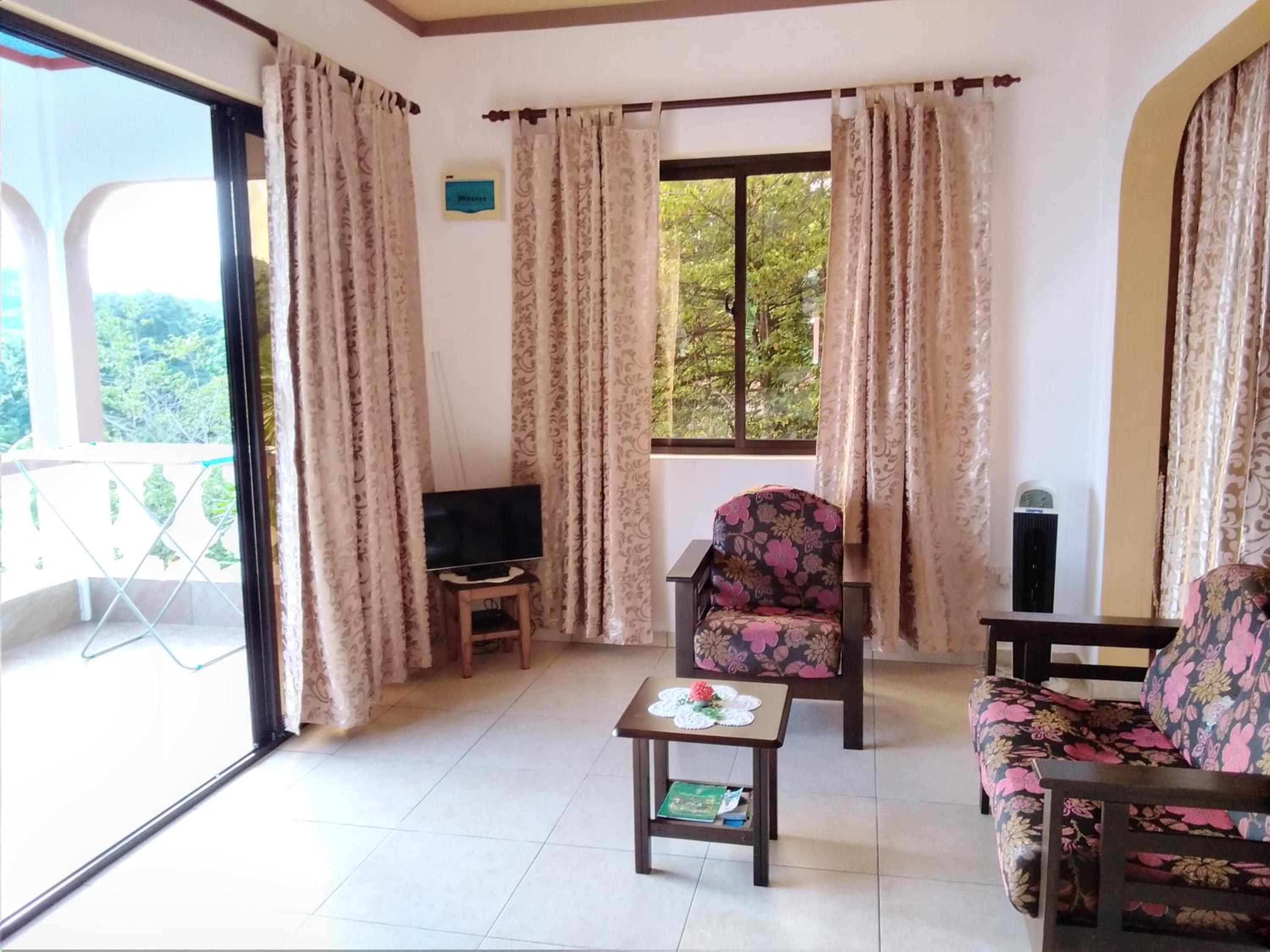 Studio Apartment with Sea View photo 2
