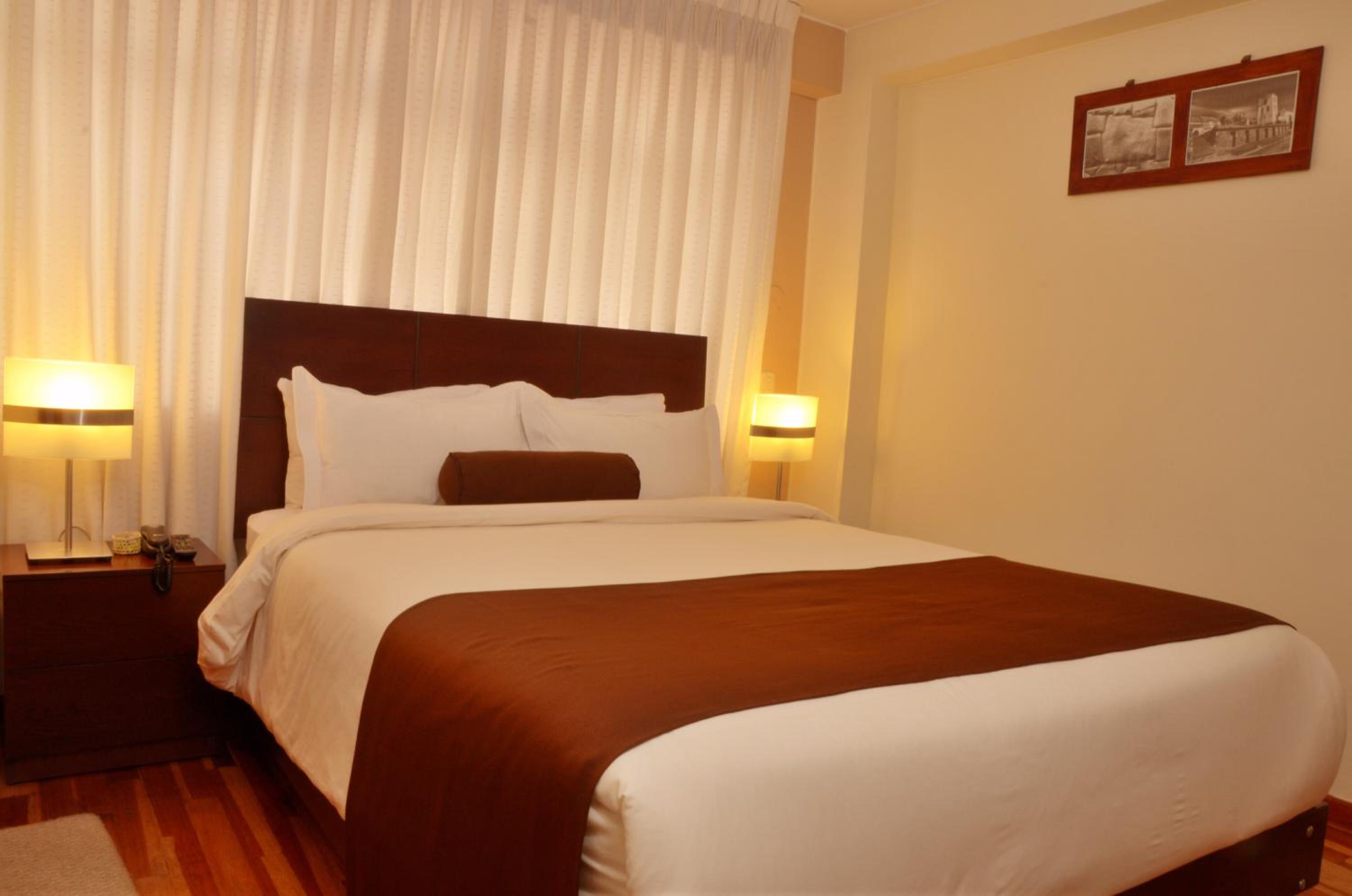Double Room - Photo 9