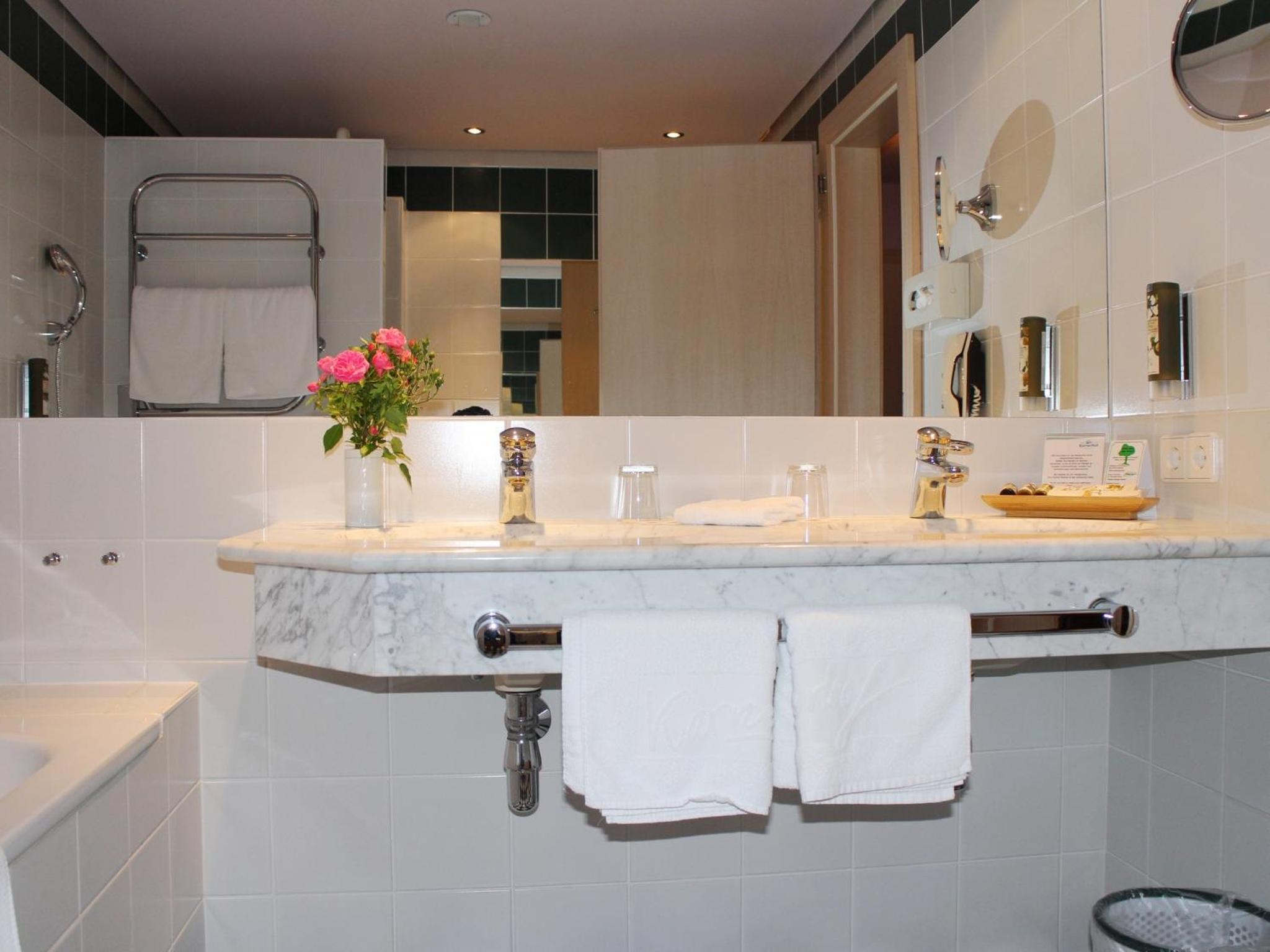 Premium Double Room - Photo 6